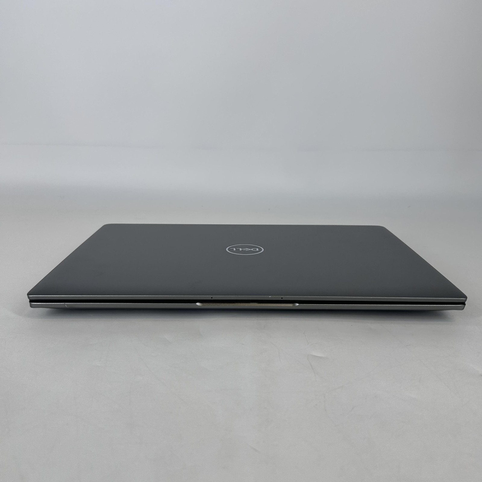 Dell Latitude 7440 14 Gray FHD+ 1.3 GHz i5-1335U 16GB 256GB SSD Very Good