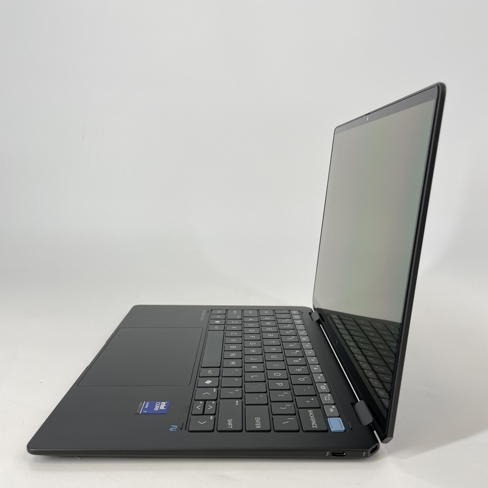 HP OmniBook Ultra Flip 14 3K TOUCH 2.2 GHz Ultra 7 256V 16GB 1TB SSD Excellent