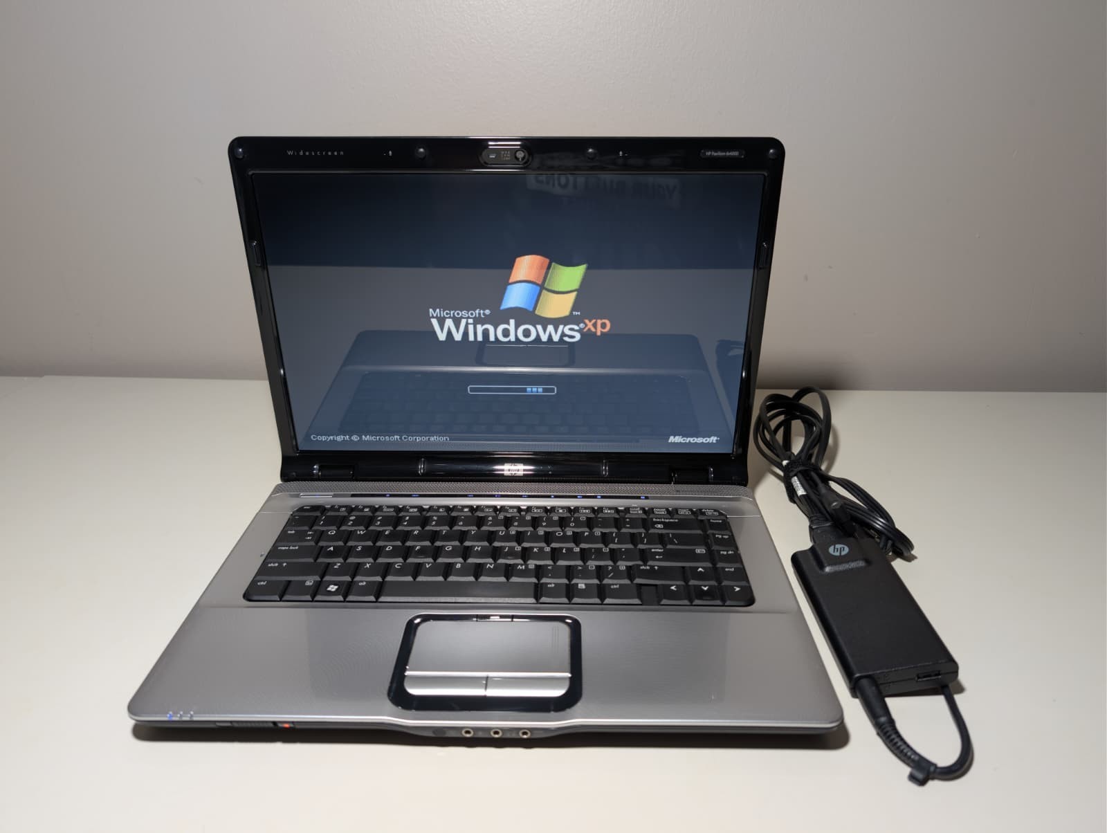 15″ HP Pavilion DV6000 | Pentium T2130 4GB RAM 500GB HD | Win XP Pro 32-Bit DVD