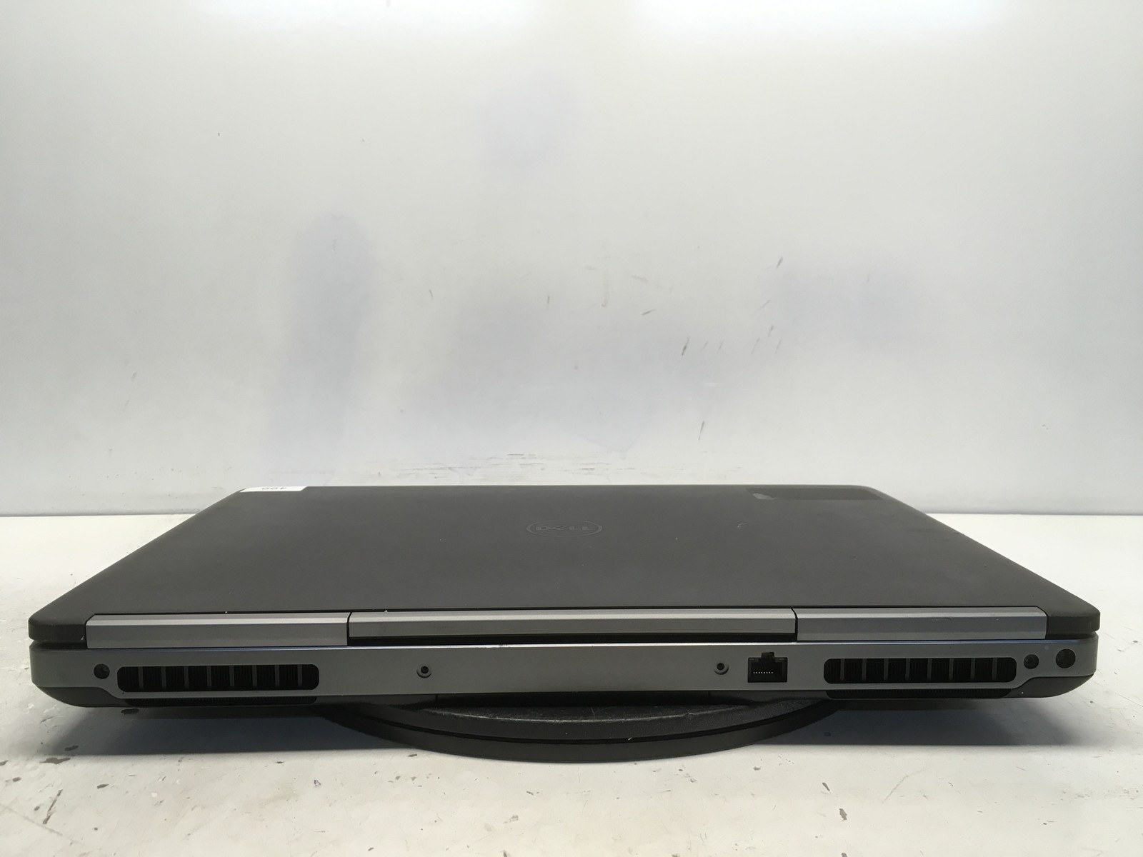 Dell Precision 7720 Intel i7-6820HQ 2.7GHz 4 GB NO HDD No Batt