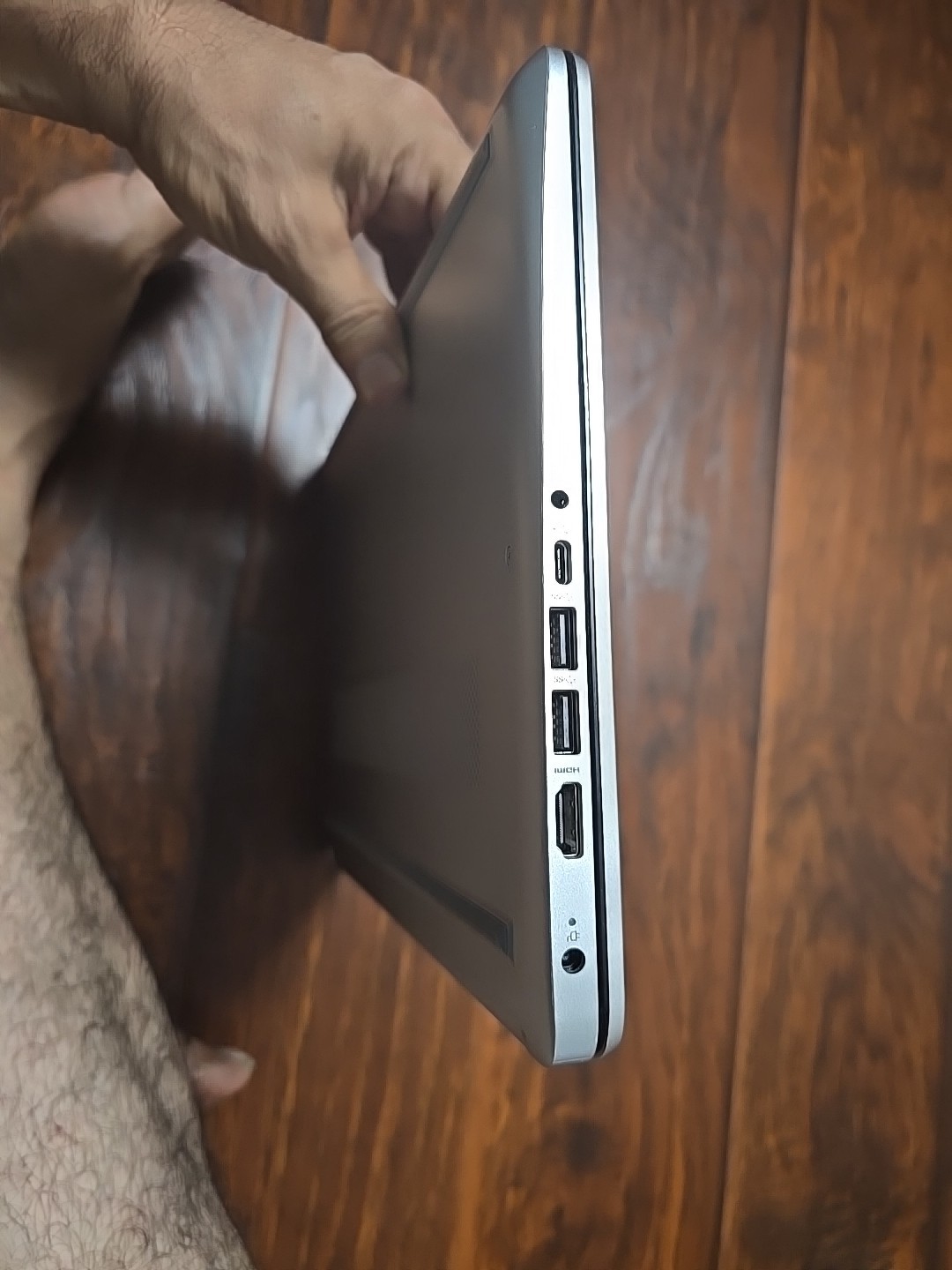 HP Laptop 14-dq1033cl 14″ (i5-1035G4 1.10Ghz 16GB RAM, 500 GB HDD) Windows 11