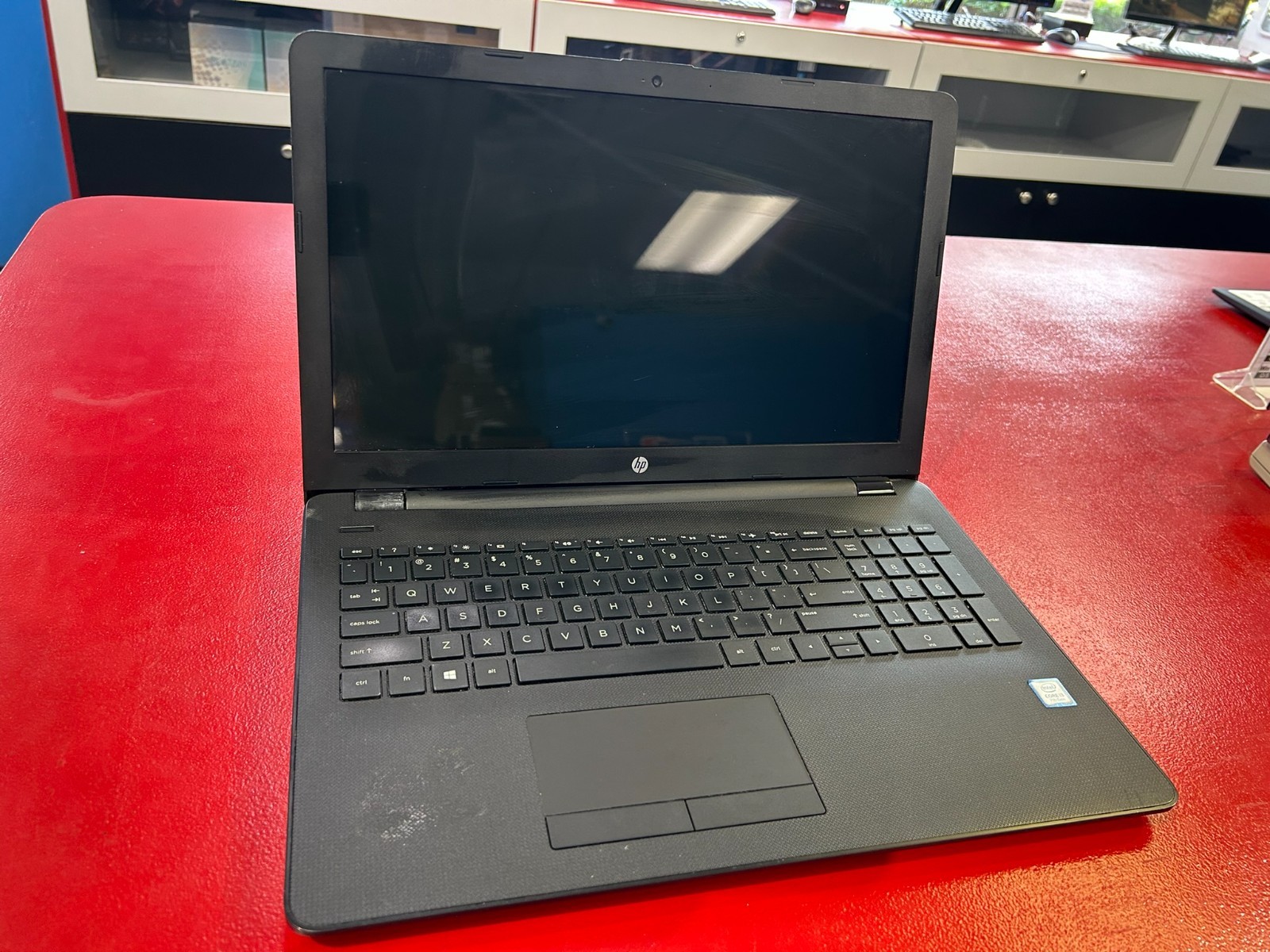 HP 15-dy 15.6″ Core i3 10th Gen Laptop – Powers On, Charges, Slight Charger Port