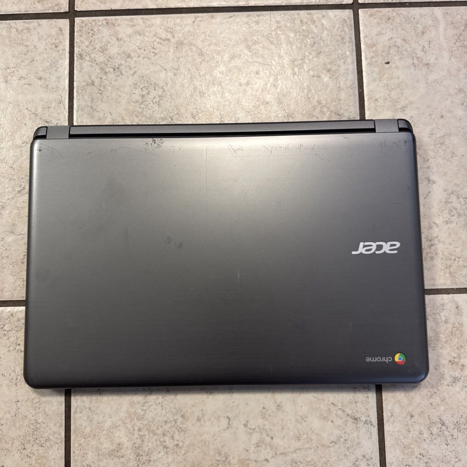 Acer CB3-532 N15Q9 Chromebook 15-inch Intel Celeron 16GB SSD 2GB RAM No Charger