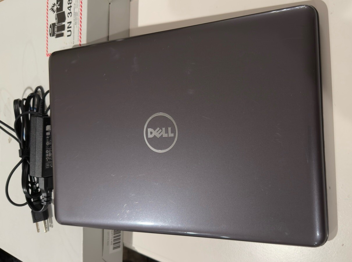 Dell Inspiron 5565 AMD A9 7th Gen. Dell Adapter 45W. No RAM, No HDD See Pictures