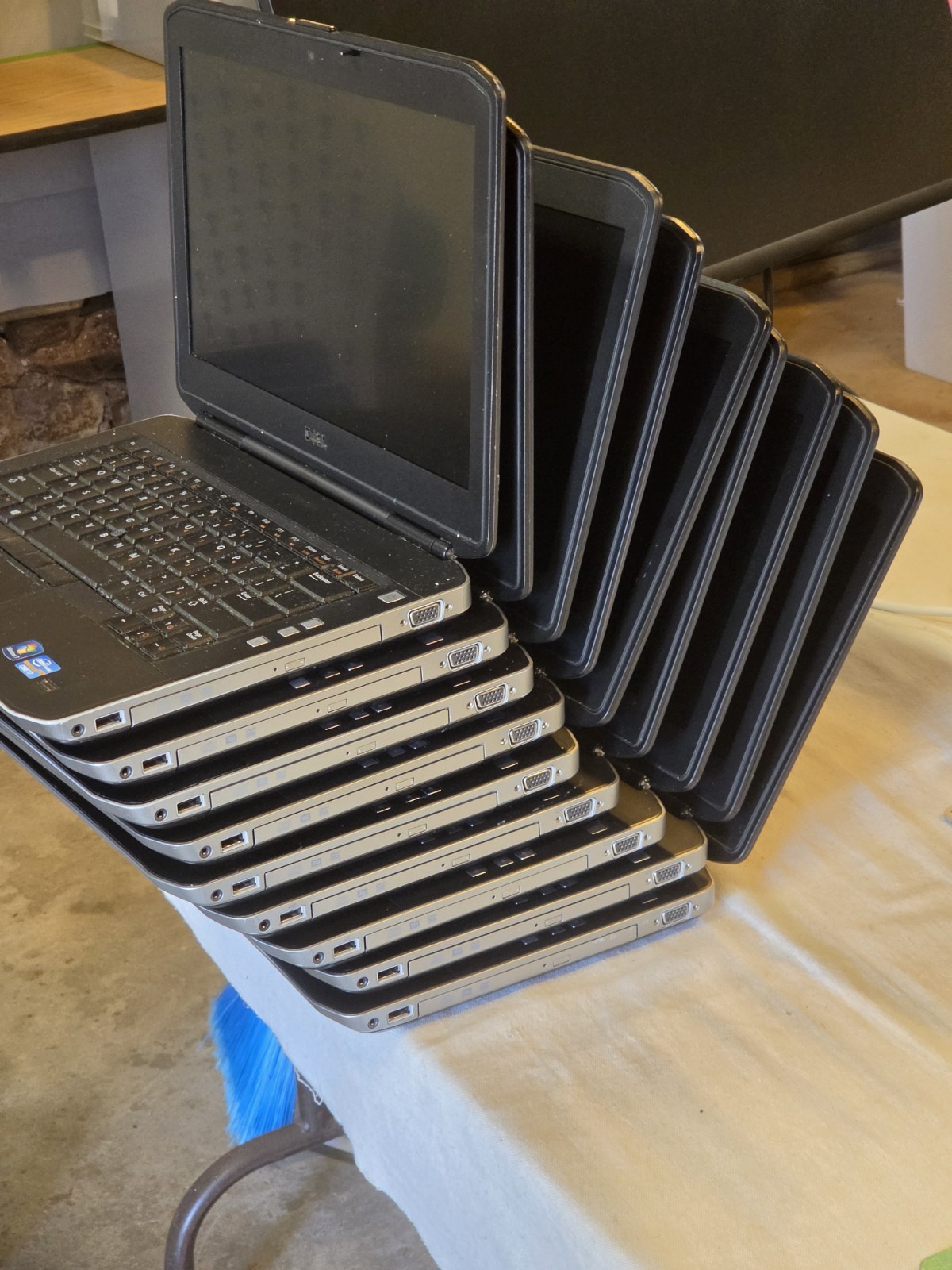 Dell Latitude E5430 14” (0GB HDD, Intel Core i5/i7 Mix 8GB RAM) Laptops
