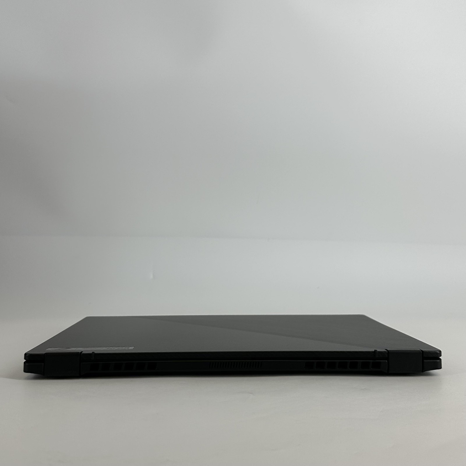 Asus ROG Flow X13 GV301 13 FHD+ TOUCH 3.3GHz Ryzen 9 6900HS 16GB 1TB RTX 3050 Ti