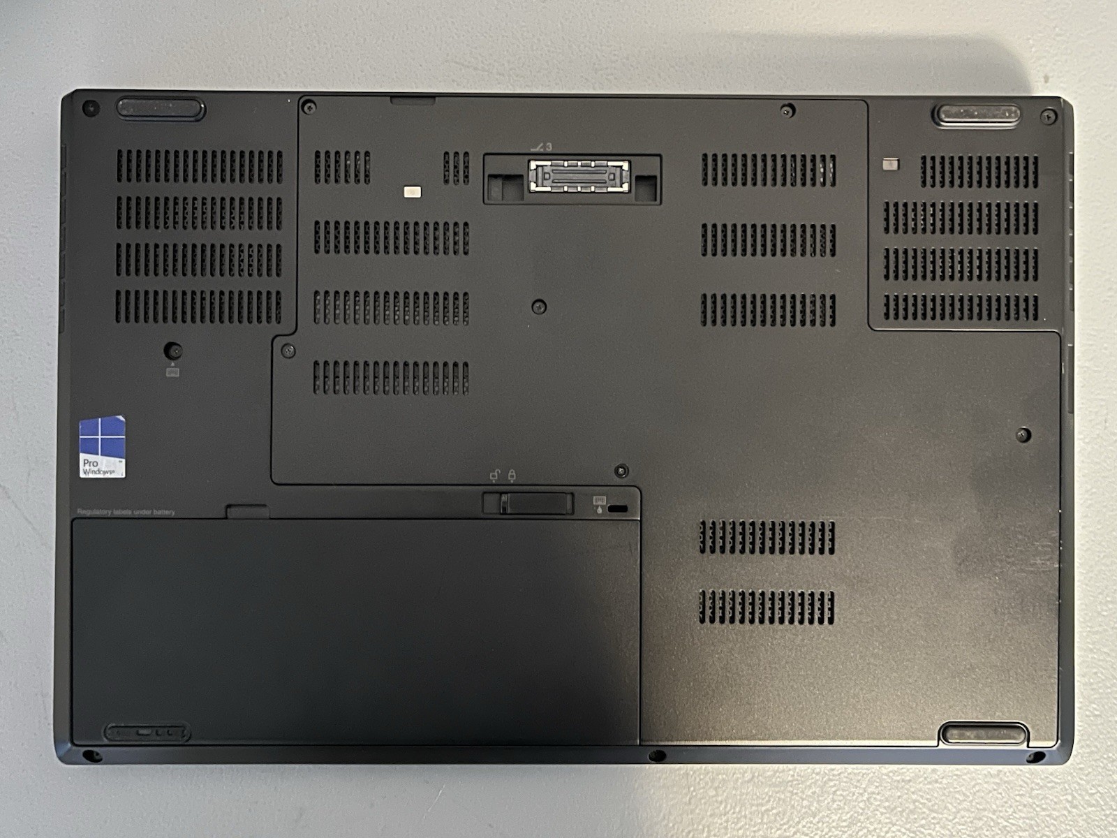 🕹 Lenovo ThinkPad P50 Core i7-6700HQ 2.6GHz 8GB RAM 120GB SSD Windows 7 GAMING