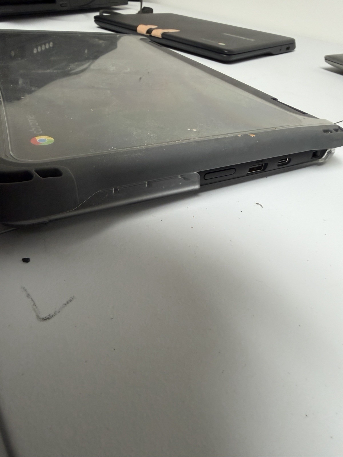 DELL CHROMEBOOK 3100 2 In 1 DXXH9L3 4GB RAM,16GB,CHROME OS NO CHARGER S28