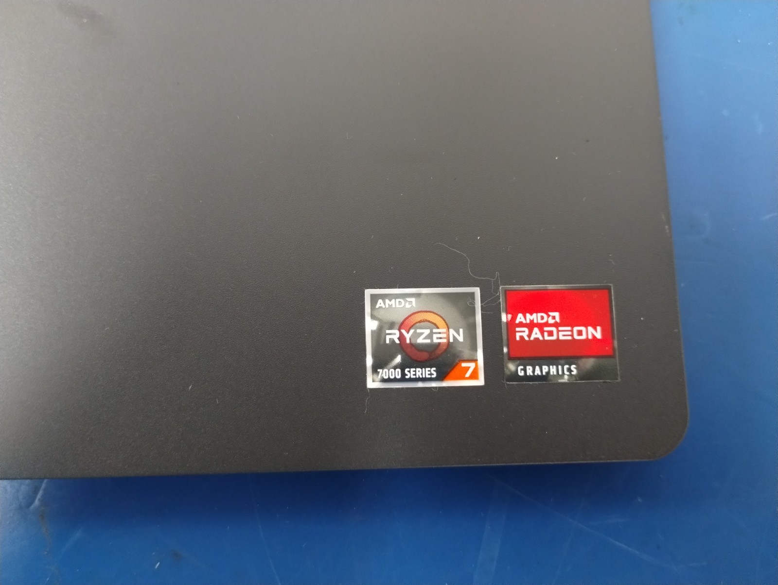 DELL 15 DC15255 G8MK9, AMD Ryzen 7 7730U, 2.00 GHz, 16 GB RAM, 512 GB NVMe SSD