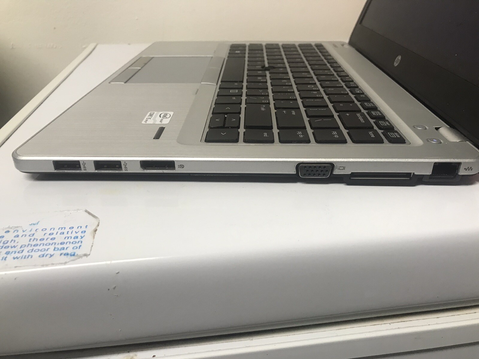 HP elitebook 9470m (256gb Ssd Intel Core i5 3rd Gen., 1.8GHz, 8GB)