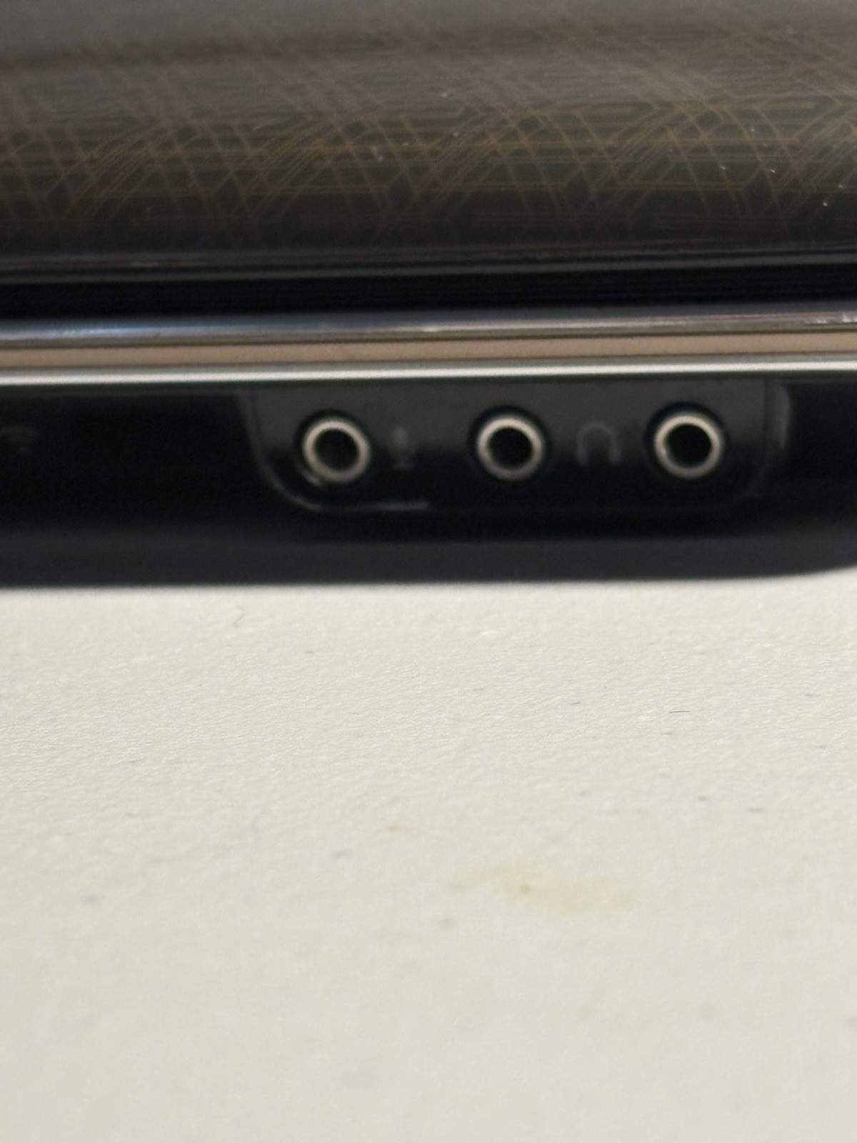 HP Pavilion 15″ DV6-1235dx Intel Core 2 Duo 2Ghz