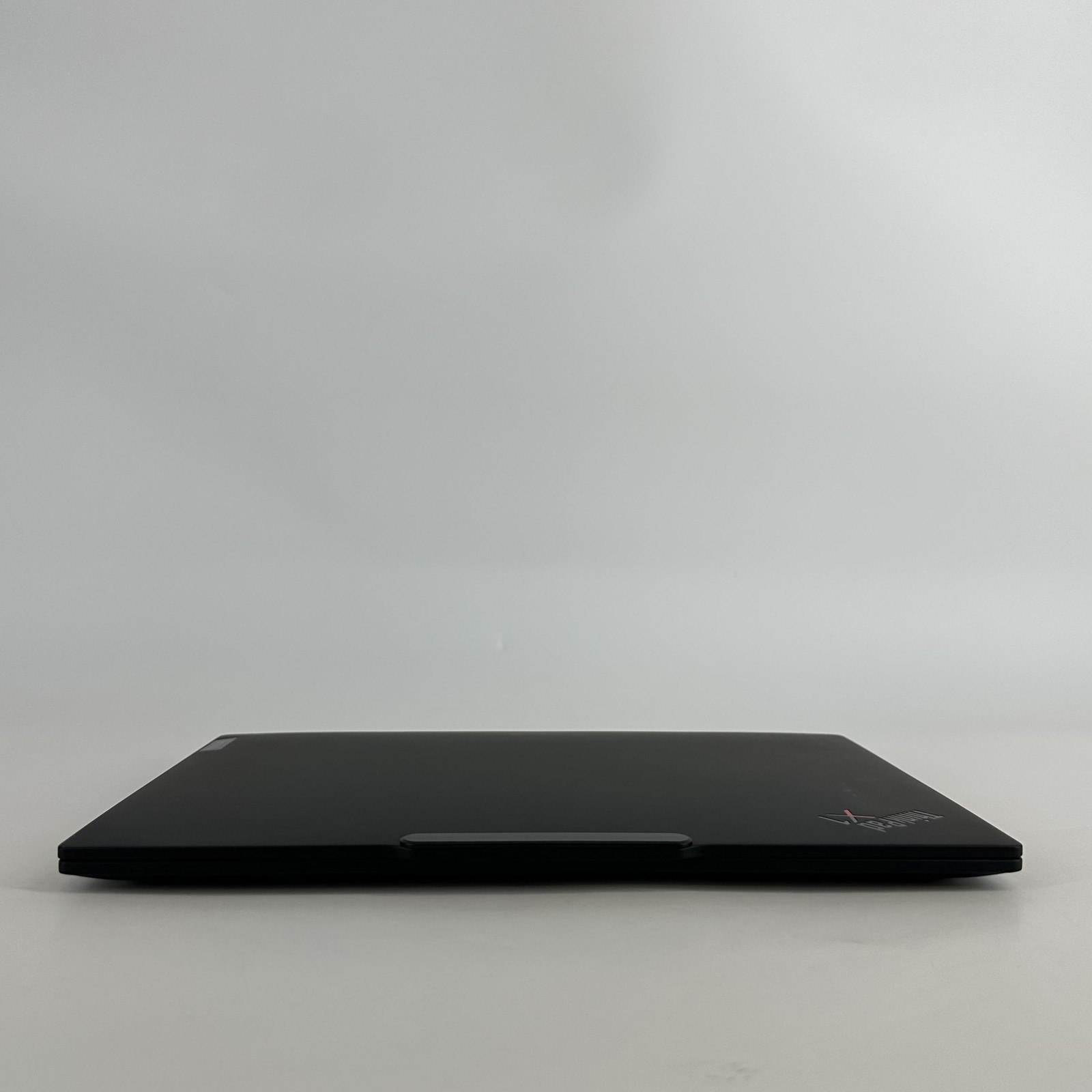 Lenovo ThinkPad X1 Carbon Gen 13 14 Black QHD+ 2.2 GHz Ultra 7 258V 32GB 2TB SSD