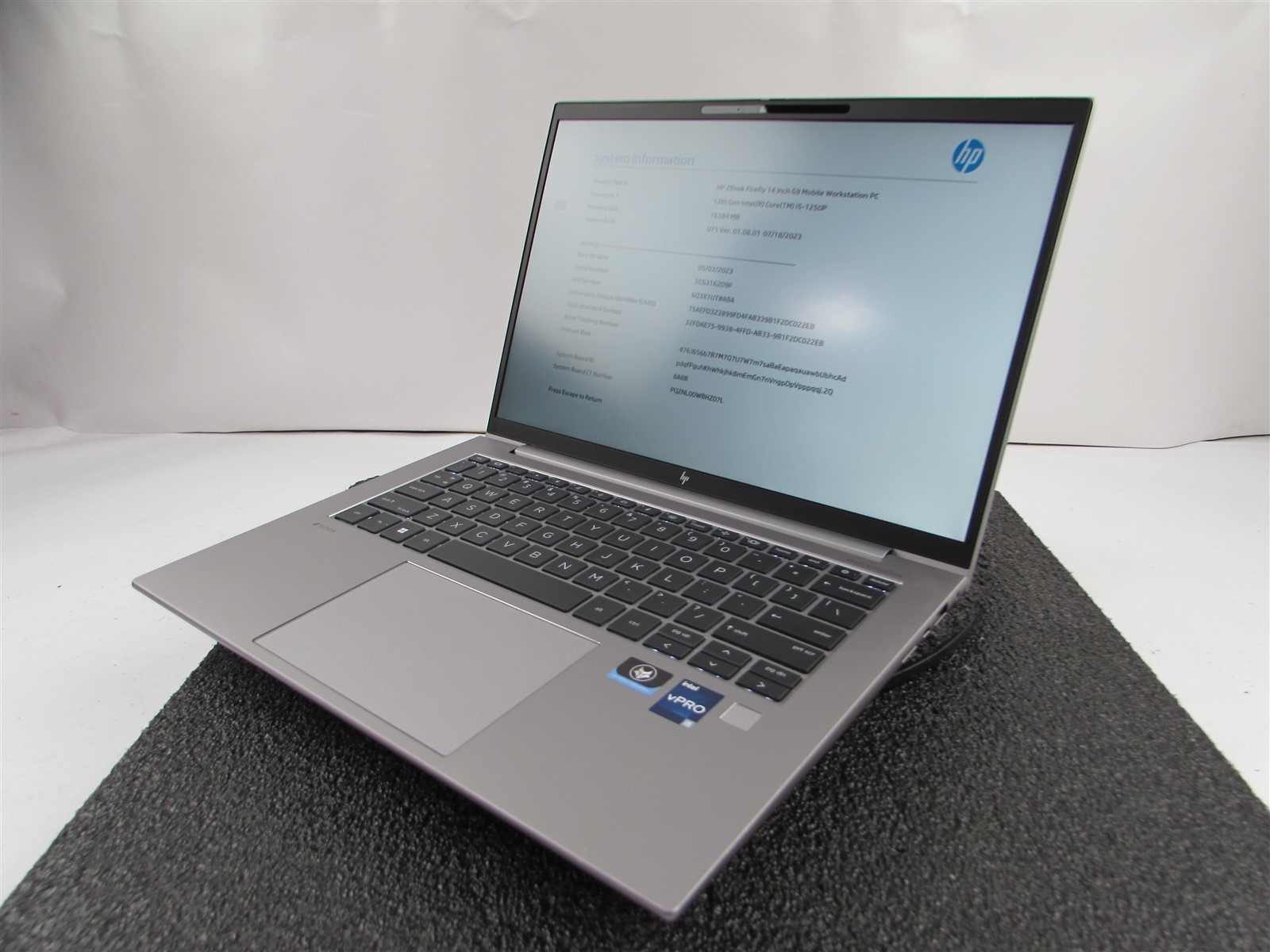 HP ZBOOK FIREFLY 14 (G9) 1920X1080 FHD CORE I5-1250P 256GB SSD 16GB RAM NO O.S