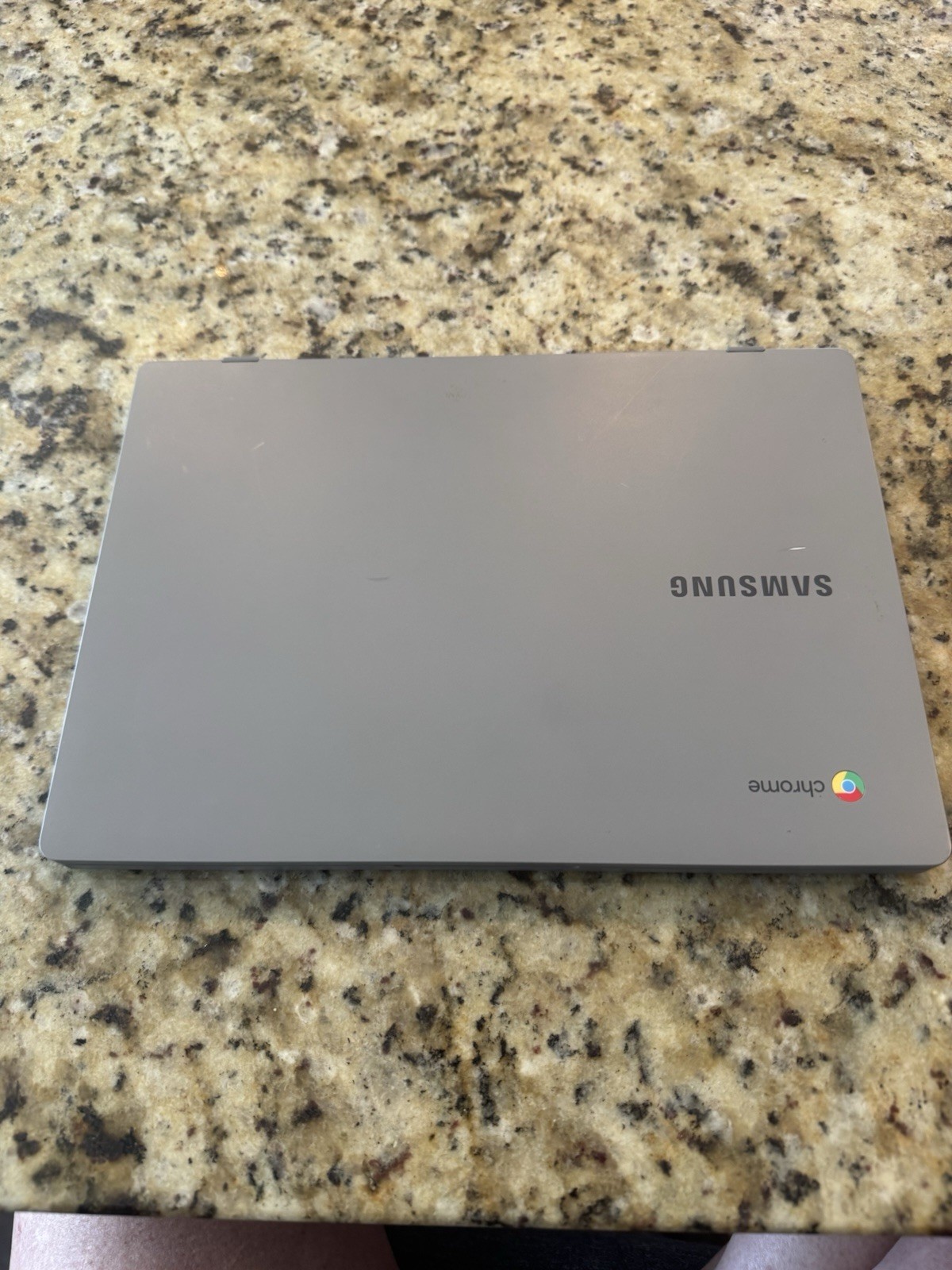 Samsung Chromebook 11.6″ Intel Celeron Laptop Chrome OS Silver Built-in Webcam