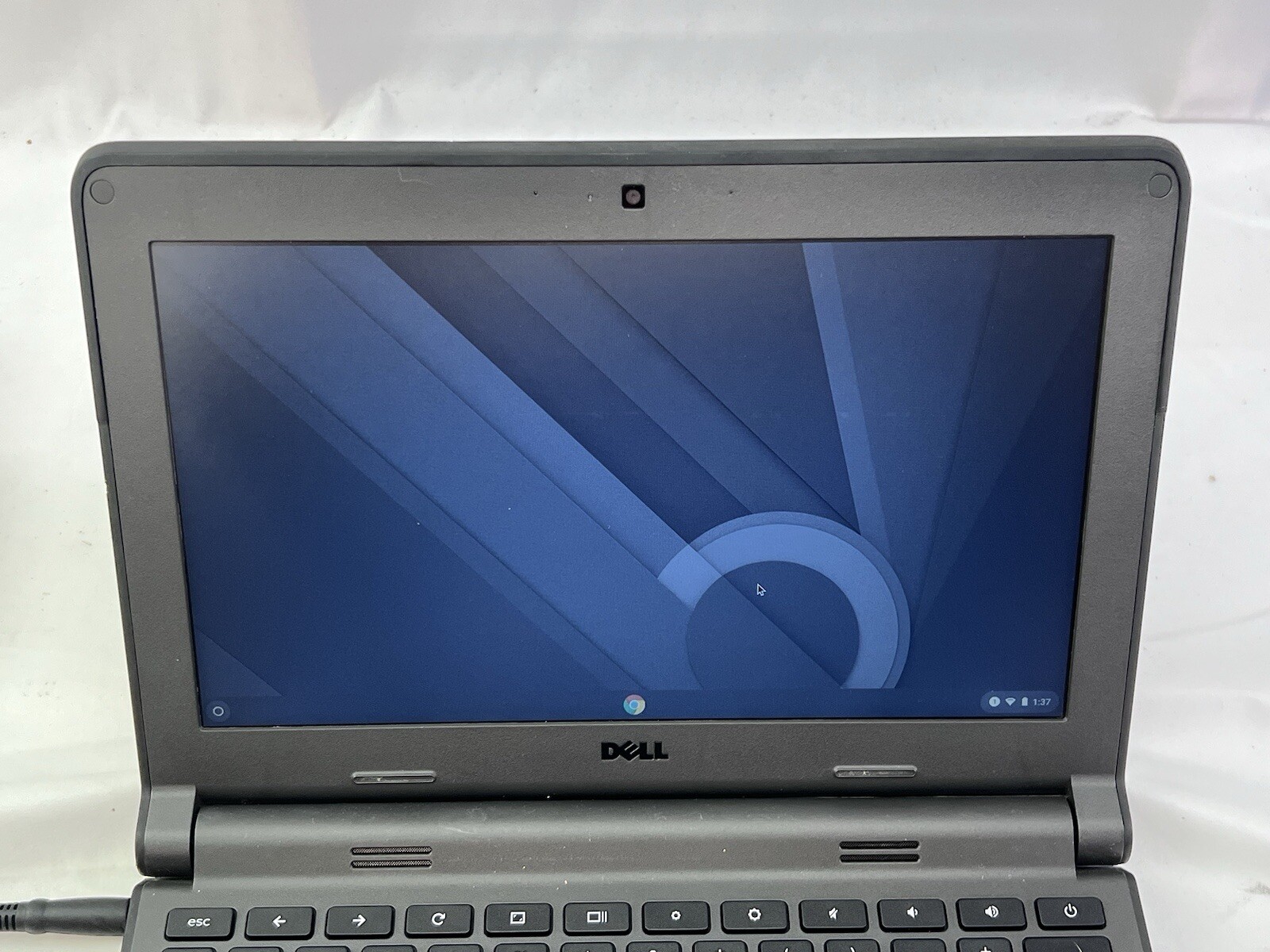 Dell Chromebook 11 (P22T) With Dell Charger