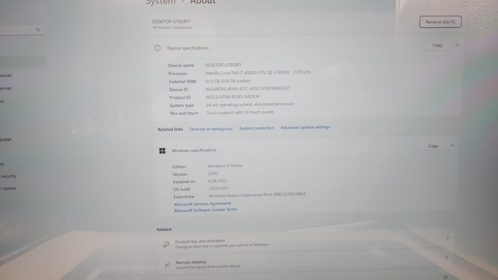 HP Pavilion 17 i7-6500U 12GB RAM 1TB HDD GeForce 940M 17.3″ Win11 Home DVD