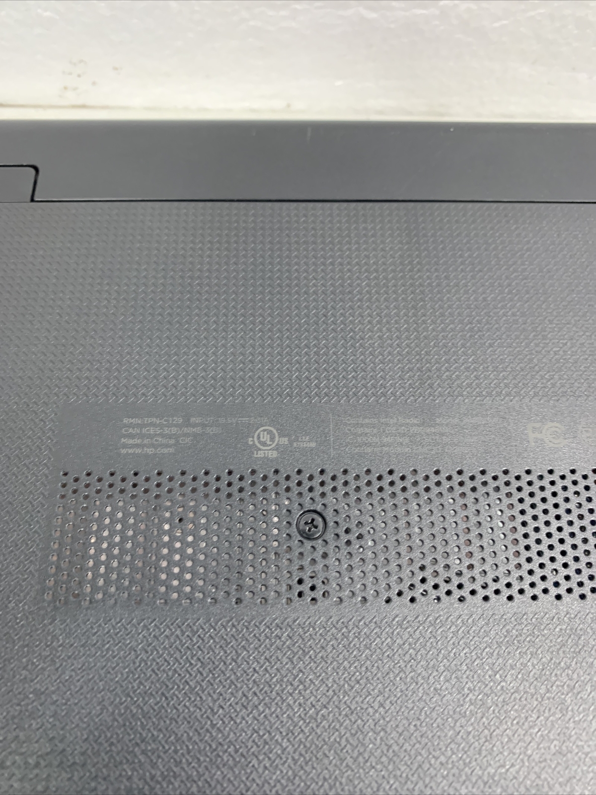 HP 9461NGW 15.6” Intel N4000 4GB RAM 1TB Hard Drive HDD Intel UHD Graphics