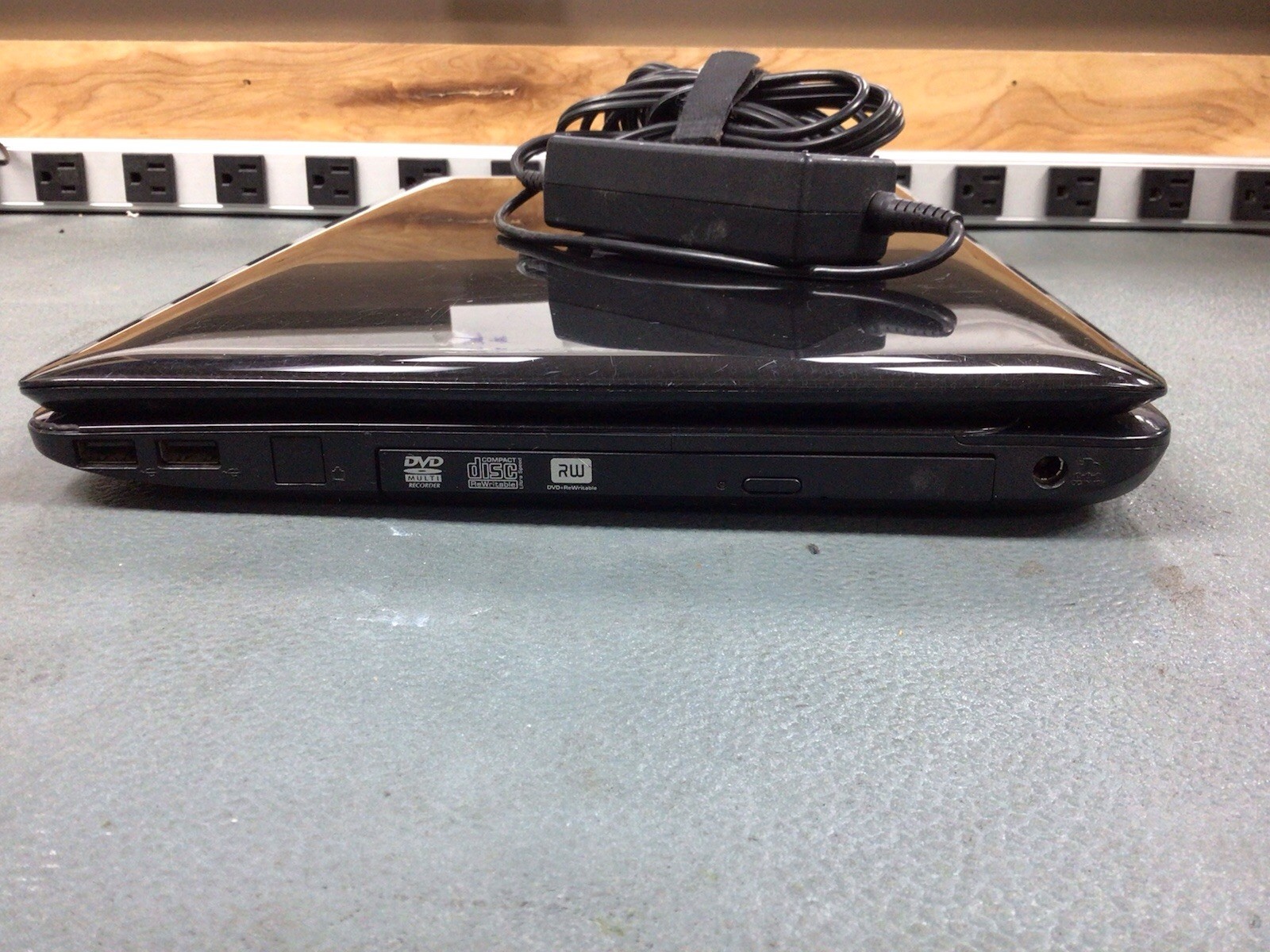 Toshiba Satellite L655-S5096 Intel Pentium 15.6″ Laptop – AS IS