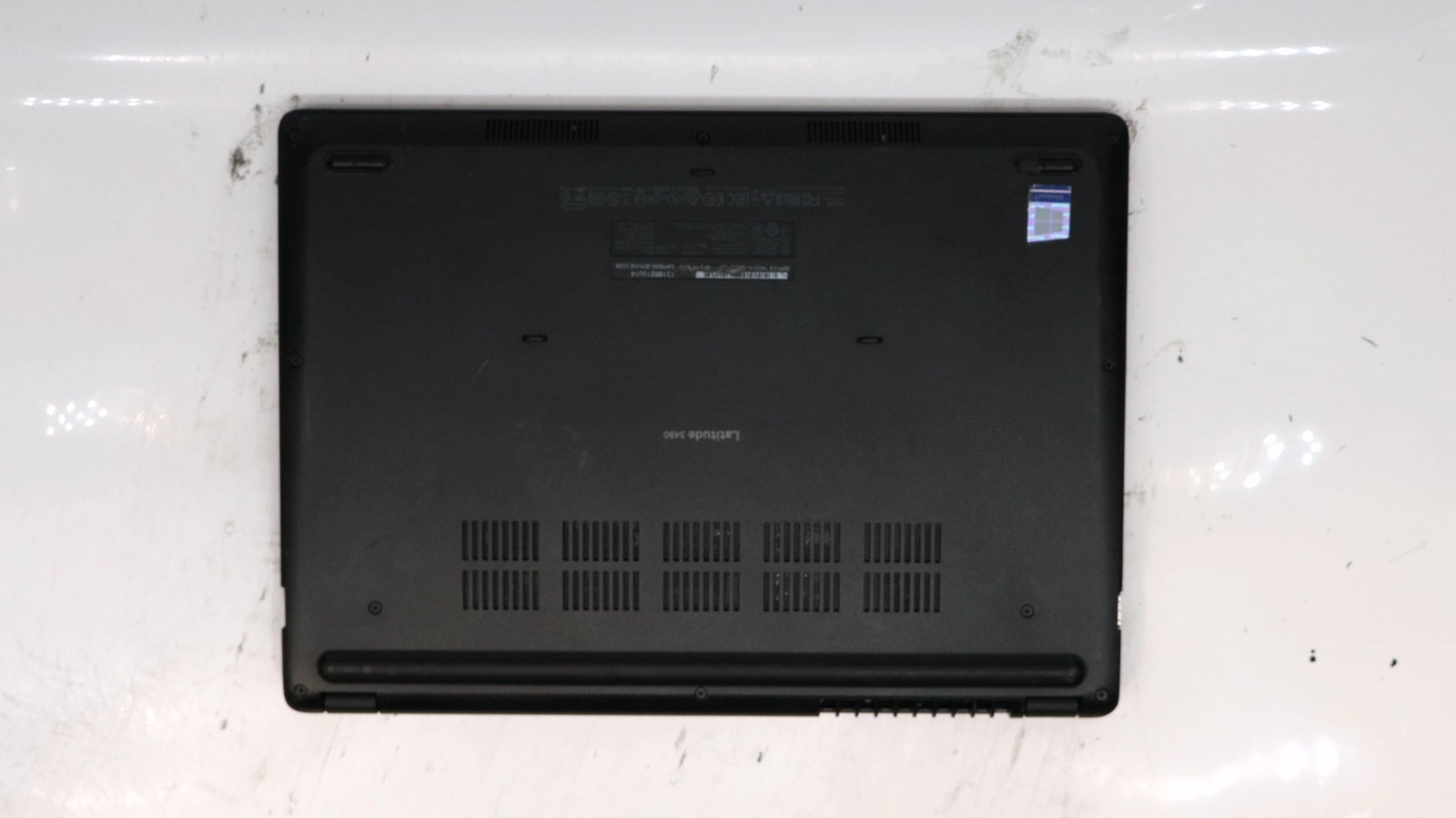 Dell Latitude 3480 14″ i3-7100u 12GB 256GB – Fair READ DESC