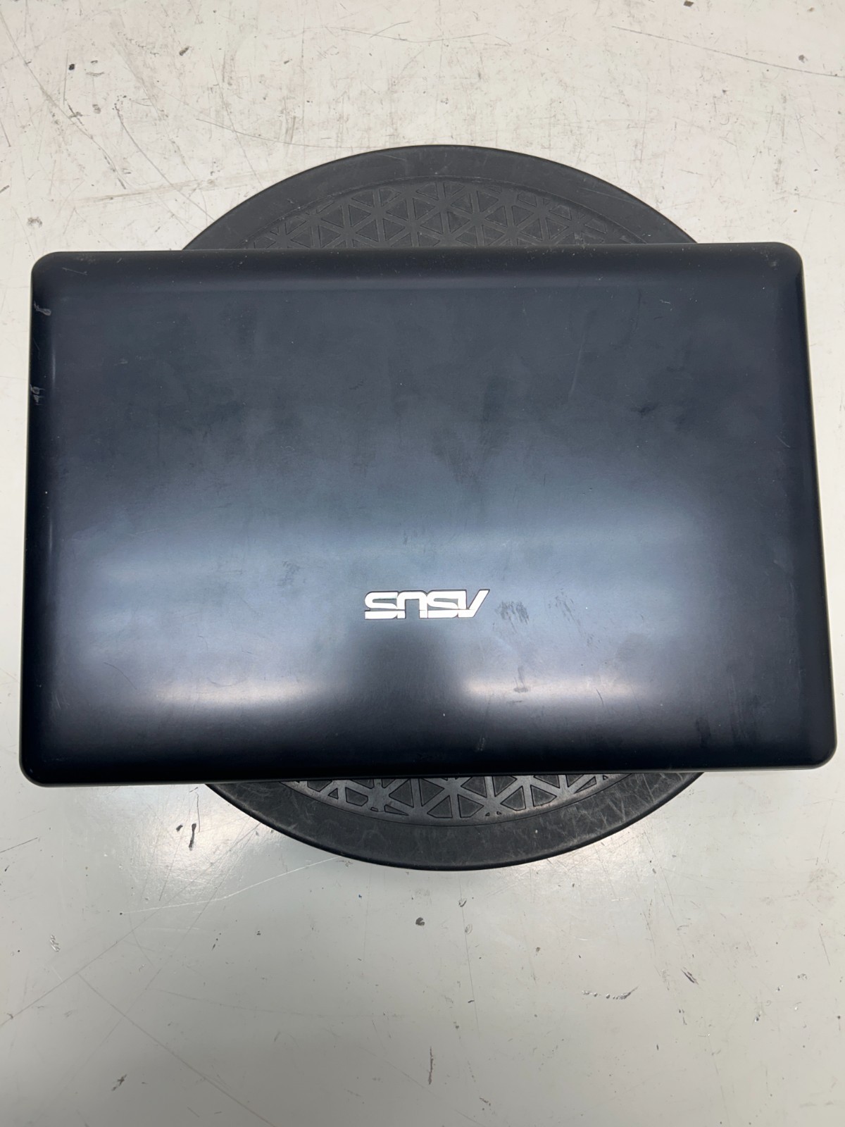 Asus Eee PC Seashell Series Intel Atom D525 1.80GHz 2GB NO HDD