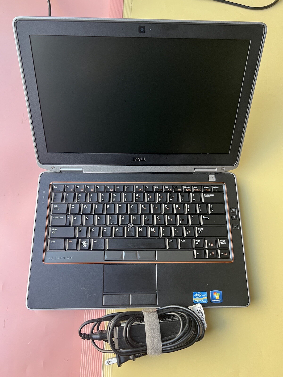 Dell Latitude E6320 13.3″ Core i7-2620M 2.70GHz 8GB RAM 500GB HDD HDMI WEBCAM