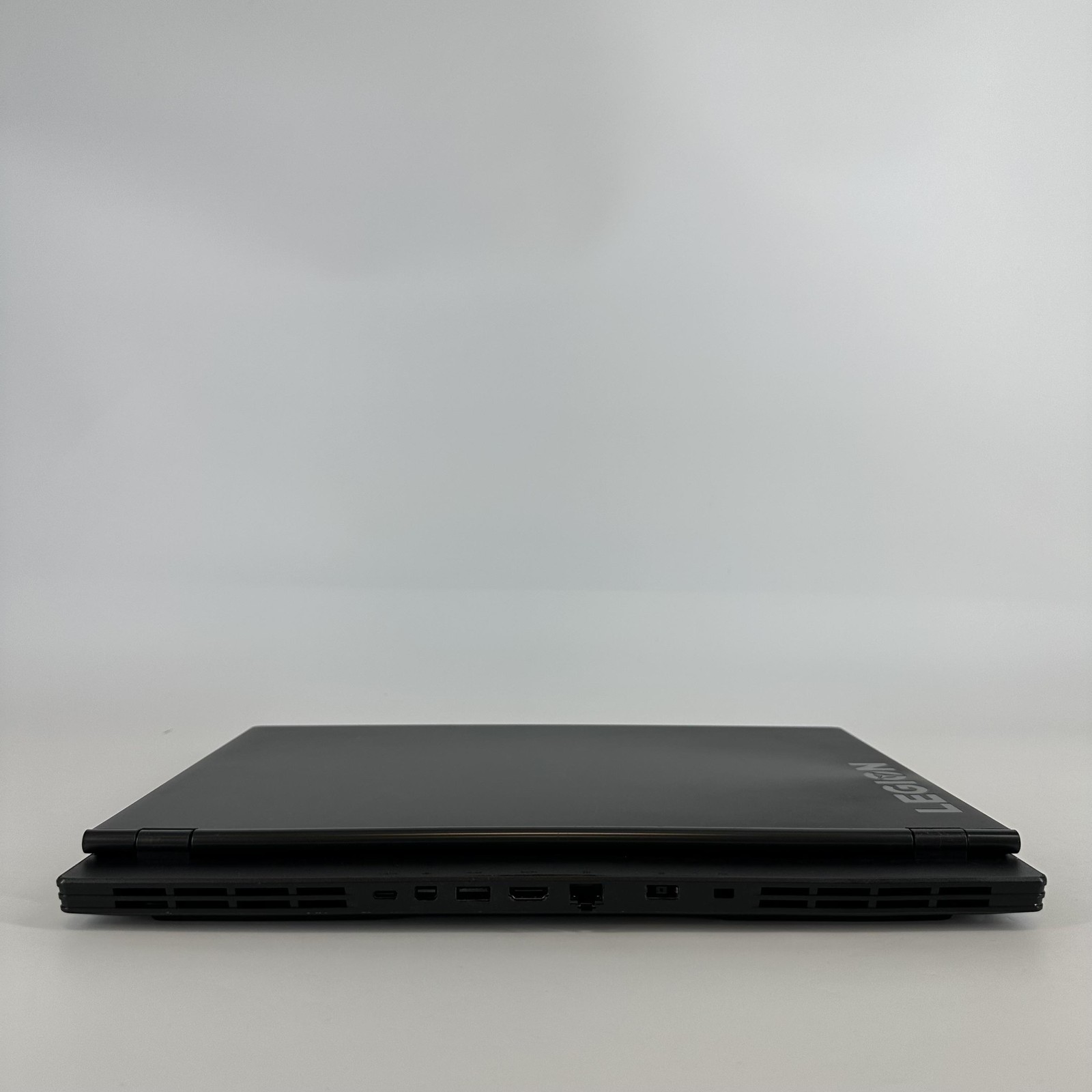 Lenovo Legion Y540 15 143Hz FHD i7-9750H 2.60GHz 16GB 512GB SSD/1TB HDD RTX 2060