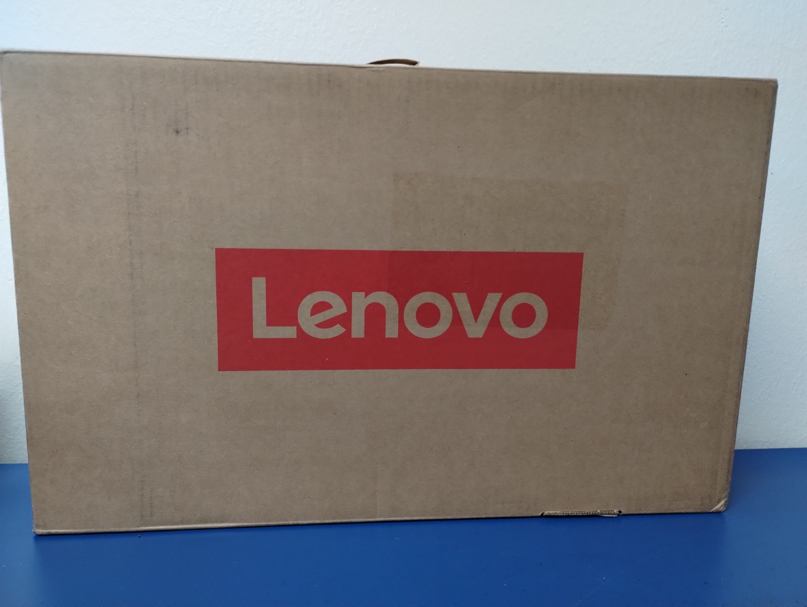 LENOVO SLIM 7 14ILL10, Intel Core Ultra 7 258V, 2.20 GHz, 32 GB RAM, 1 TB NVMe