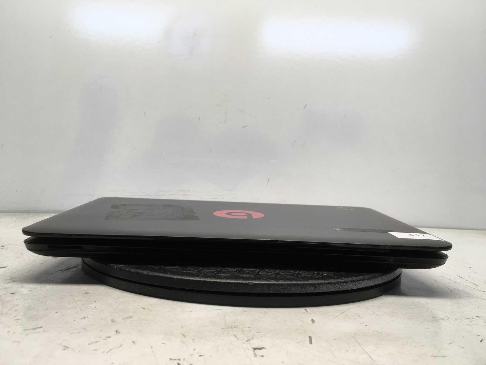 HP Pavilion DM4-3099SE Intel i5-2450M 2.5GHz 4 GB NO HDD No Batt