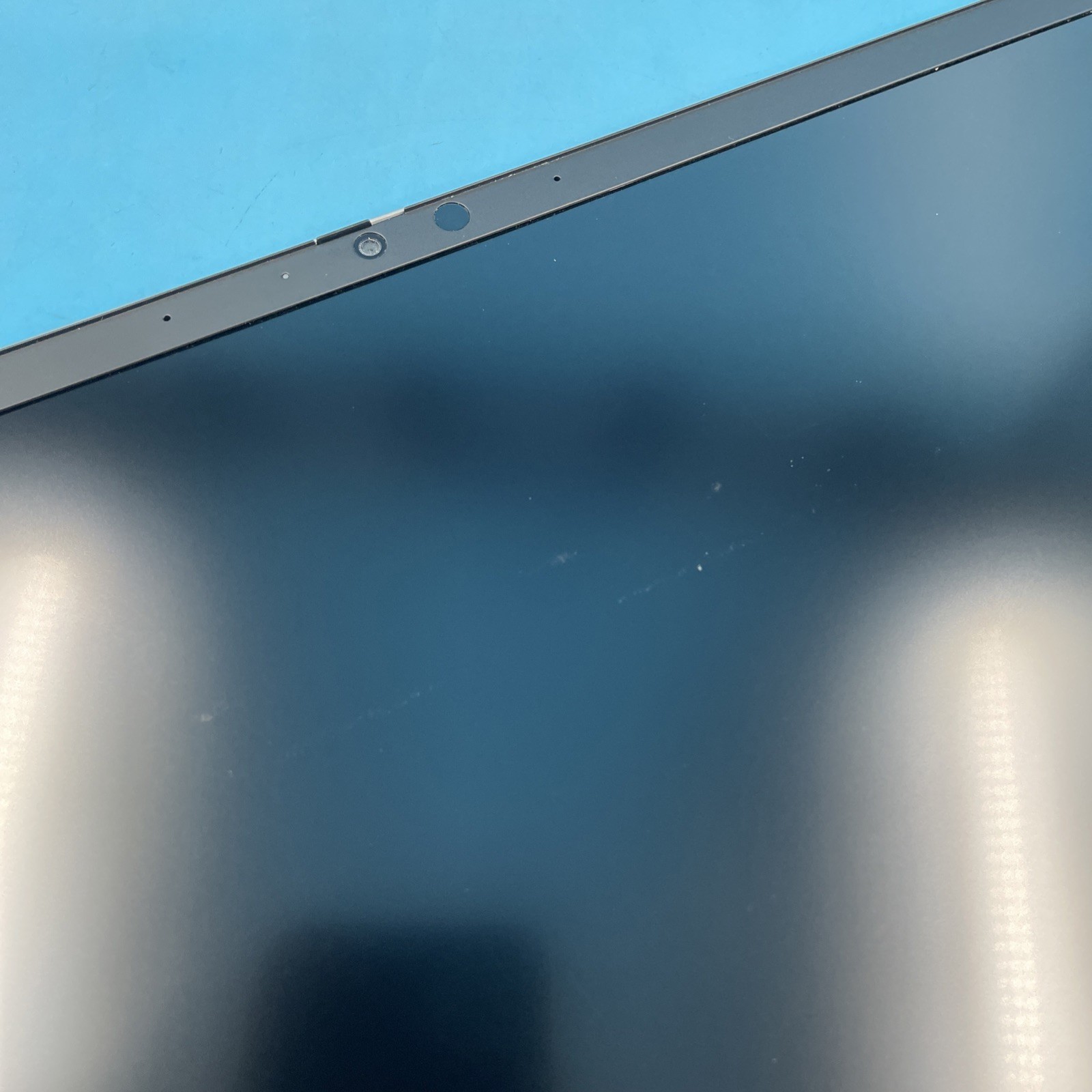 HP EliteBook 840 G7 | i5-10210U | 16GB RAM | NO DRIVE/OS | 74% BATTERY