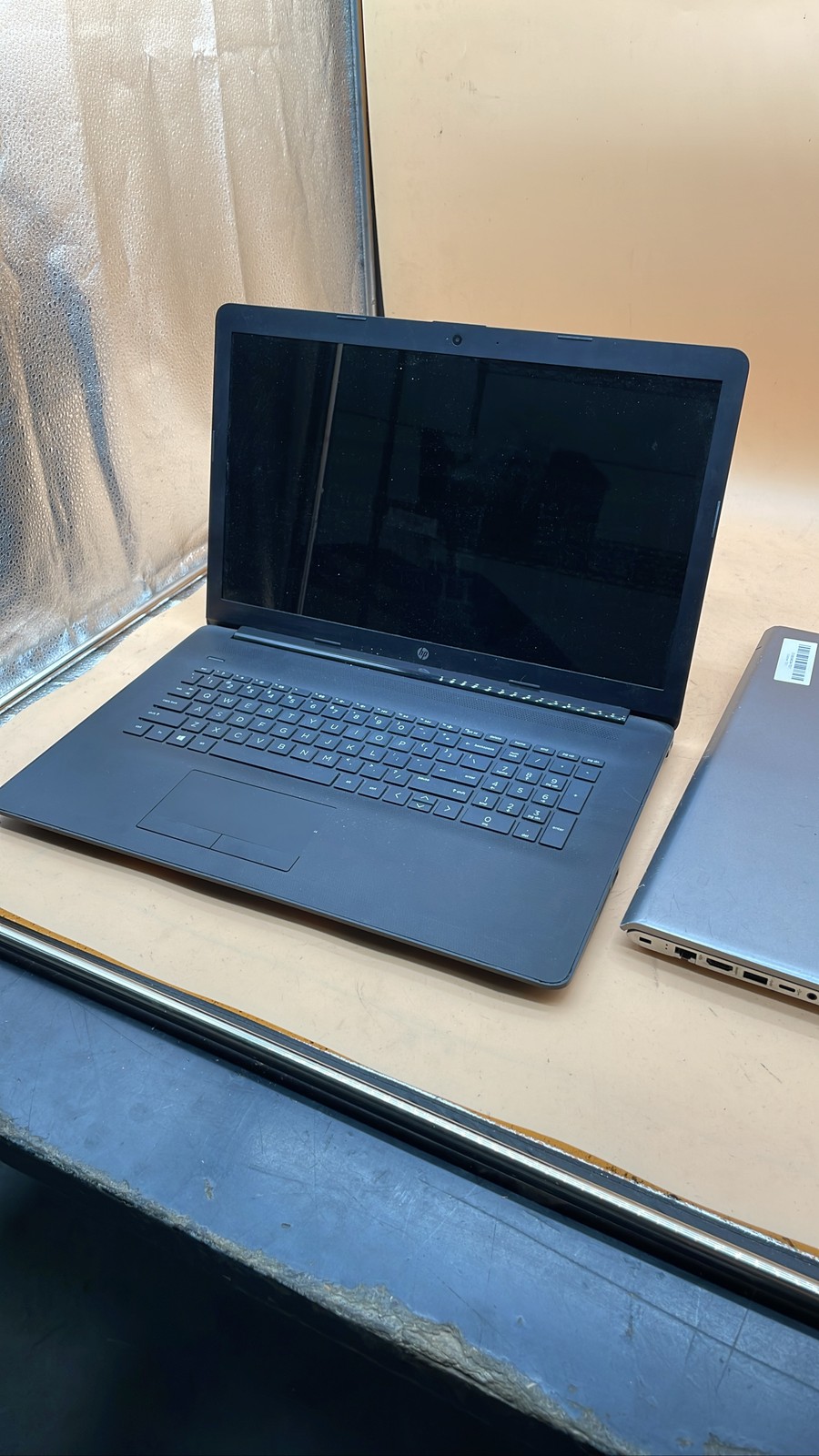HP 15-cd040wm 15.6-Inch & 17-by Series 17.3” Laptops No HDD Bundle Lot of 2