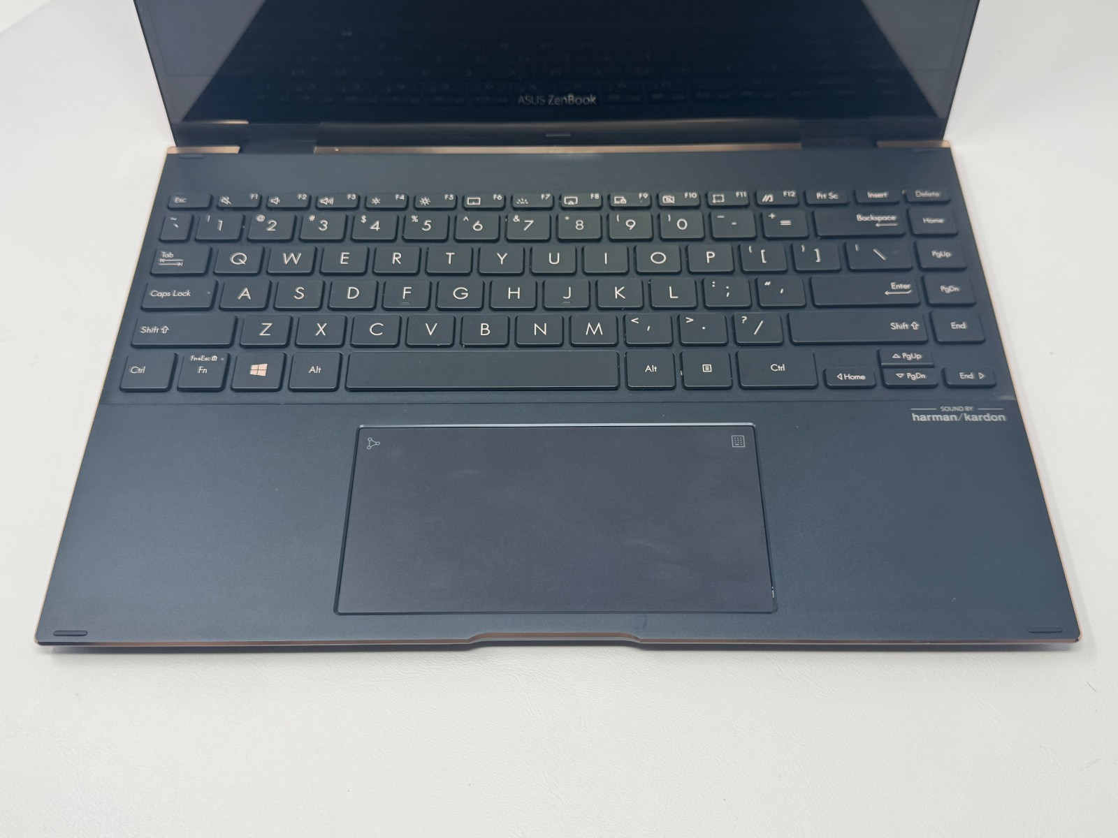 ASUS ZenBook Flip 13 UX371E Core i7-1165G7 16GB Weak Battery Working