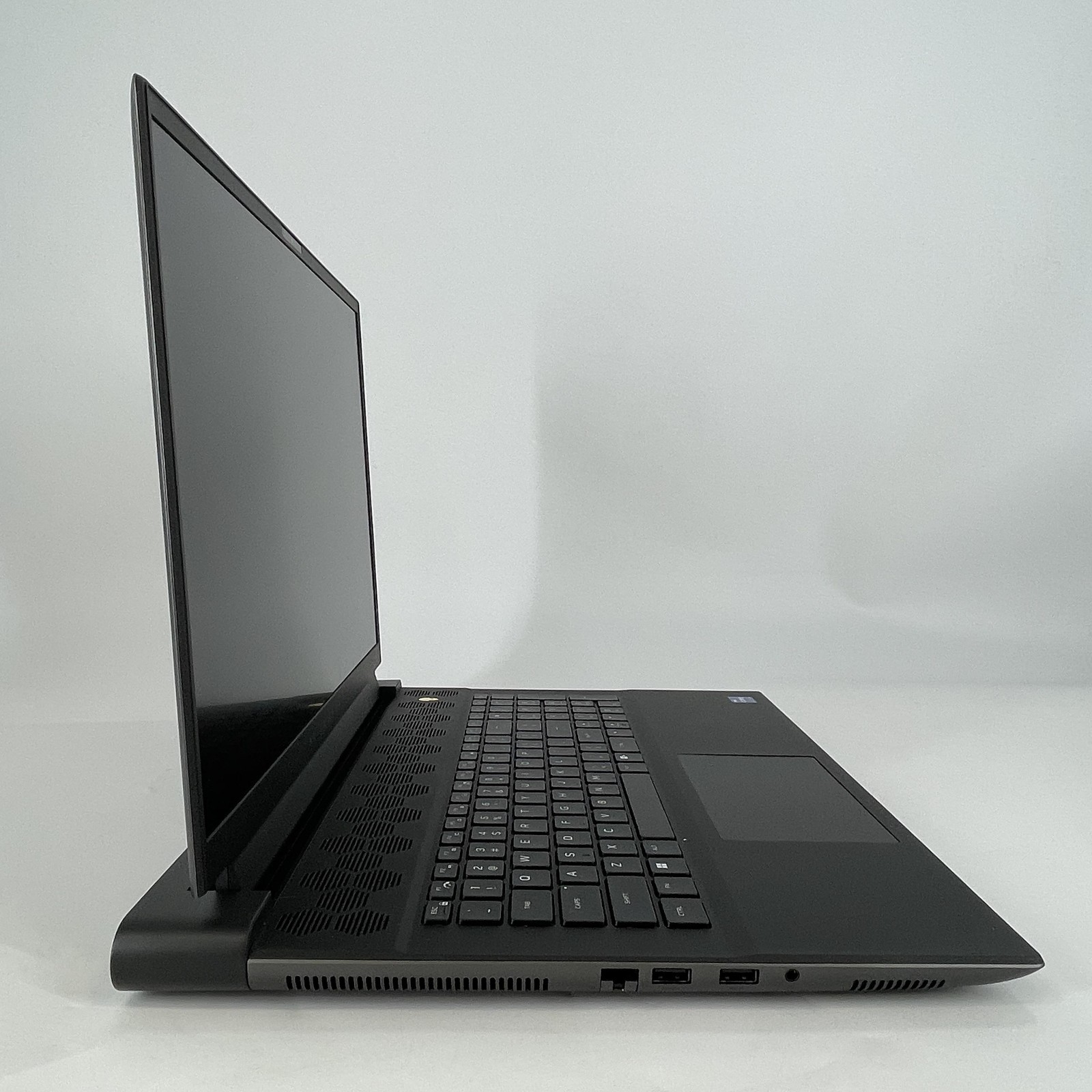 Dell Alienware M18 R1 165Hz QHD+ i9-13980HX 16GB 4TB RTX 4090 – BAD POWER RAIL