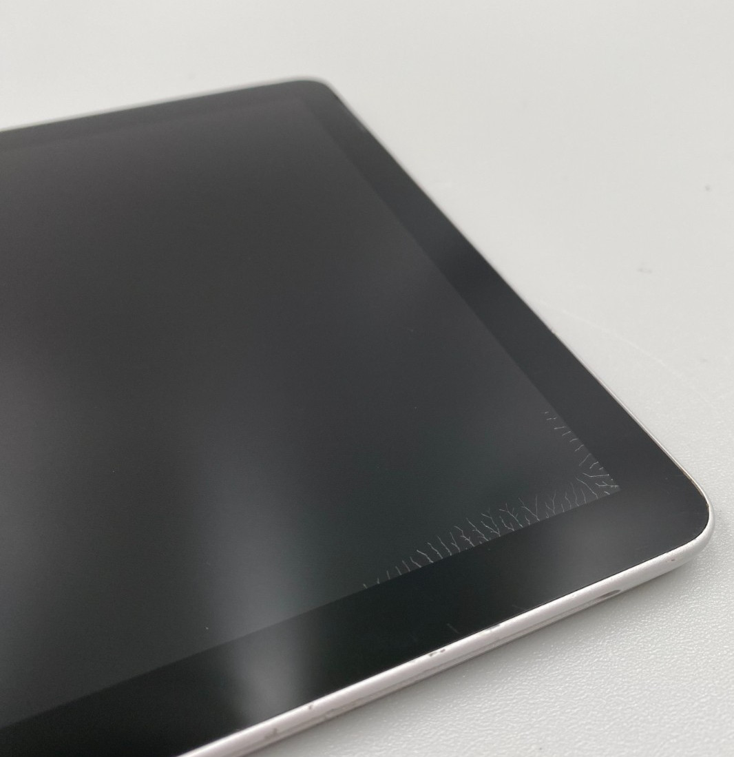 Microsoft Surface Go 2 1901 Tablet Pentium 4425Y 1.7GHz 8GB DDR3 128GB SSD C/See
