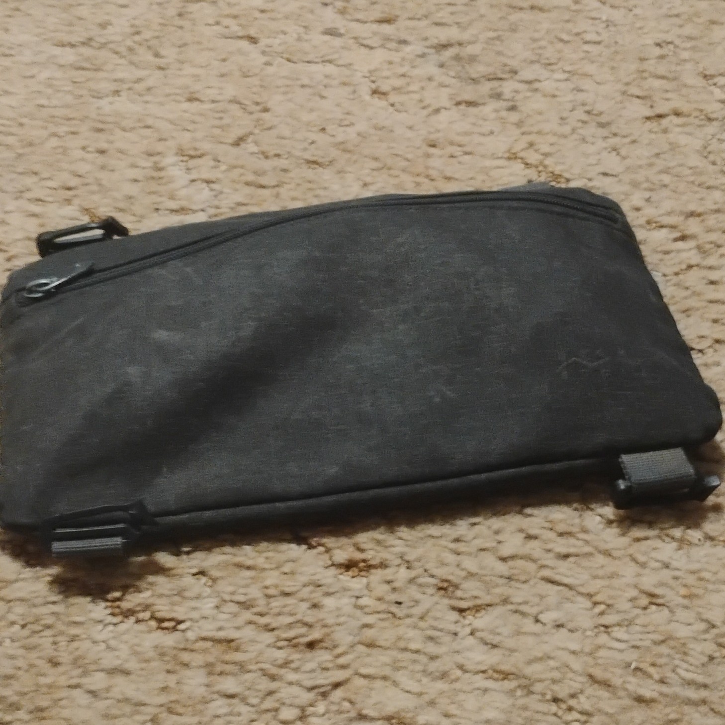 HP Chromebook 11MK G9 EE 11.6″ Laptop + Charger + Case