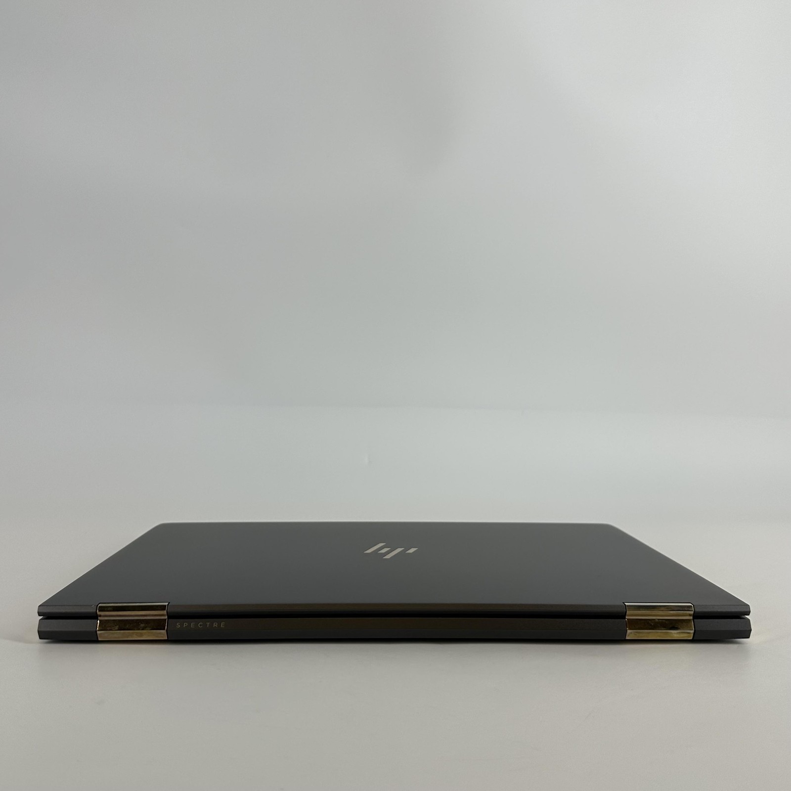 HP Spectre 15 x360 4K TOUCH i7-8550U 1.80GHz 16GB 512GB SSD MX150 Excellent