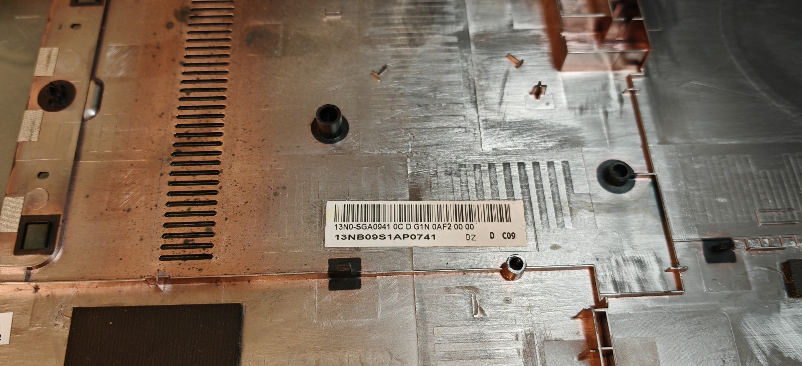 ASUS R556U X556U F556U BOTTOM SHELL BOTTOM 13N0-SGA0941 13NB09S1AP0741