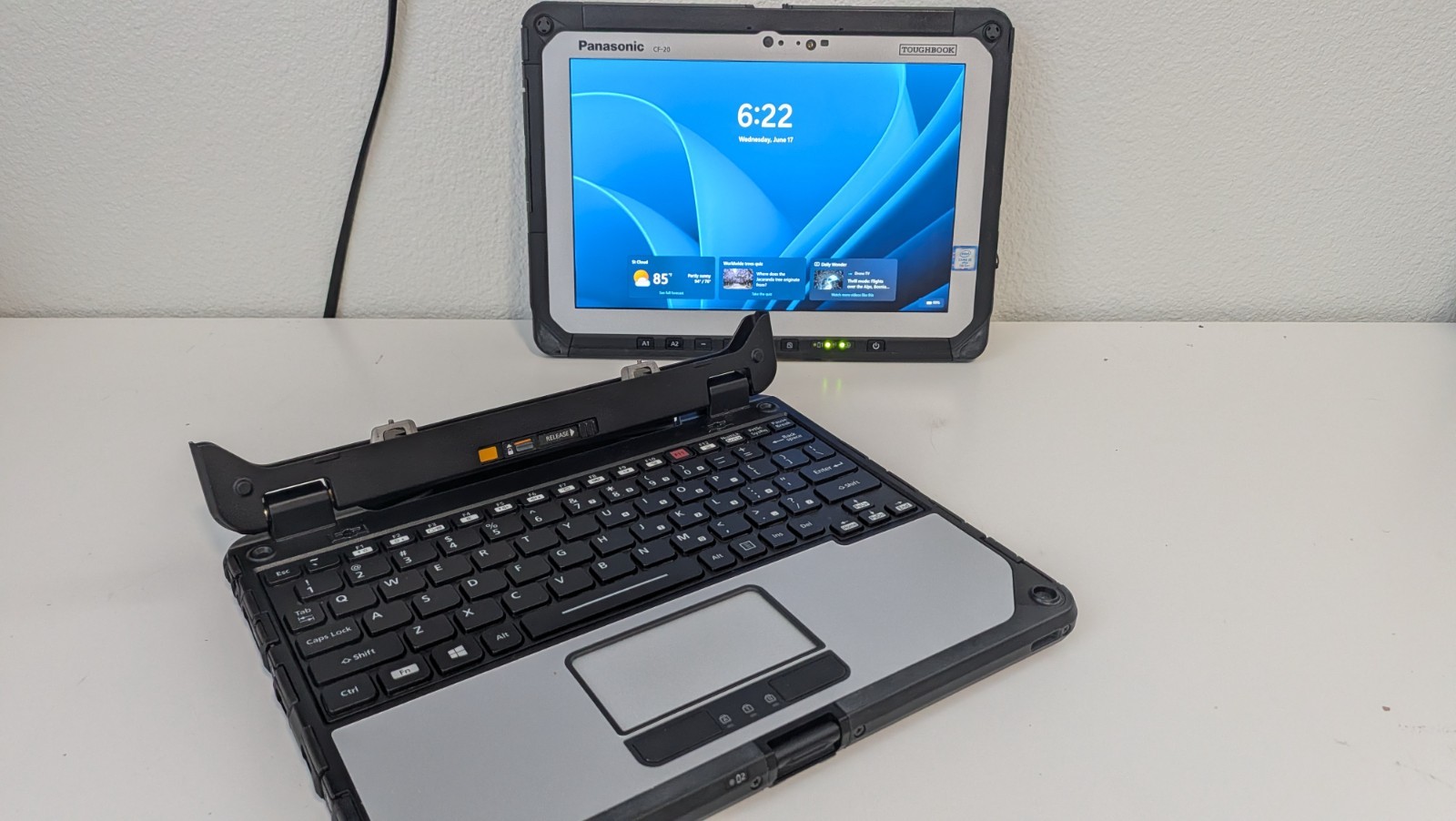 Panasonic Toughbook CF-20 Intel Core i5-7Y57 1.2GHz 8GB RAM 256GB SSD Win11 Pro