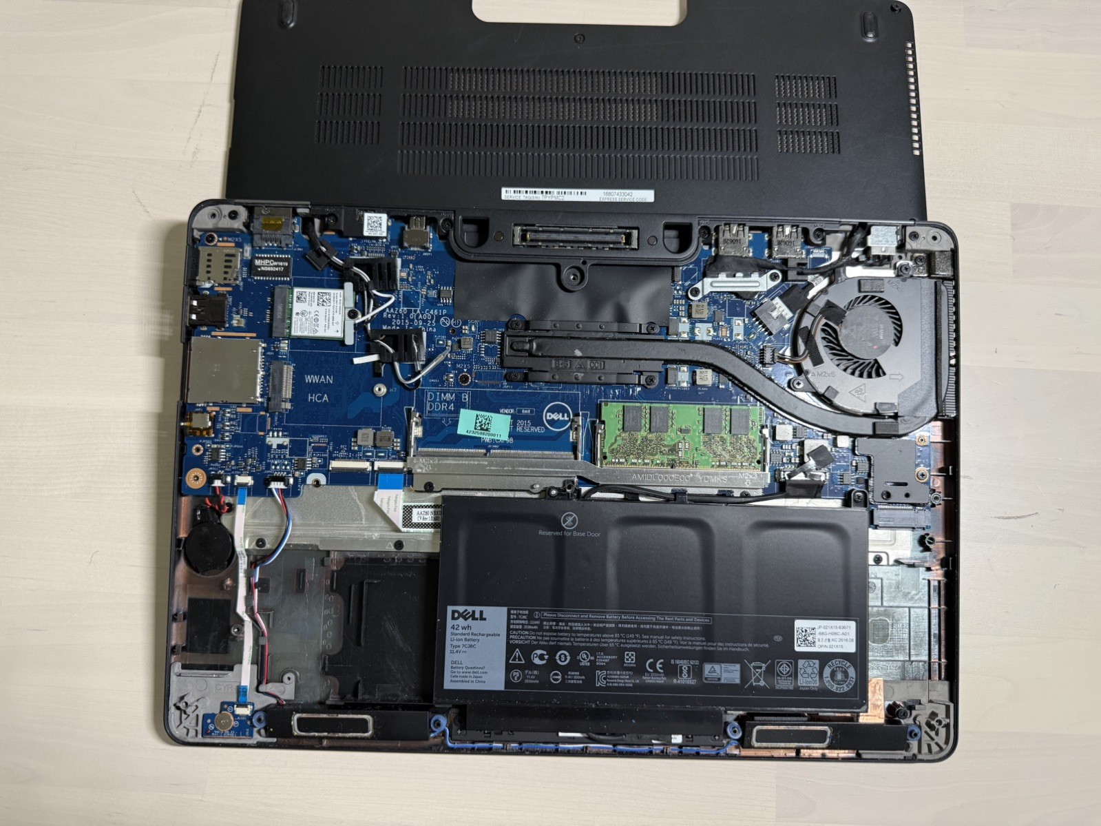 Dell Latitude E7470 Laptop Intel Core i5 6th Gen No HD/OS/AC Adapter