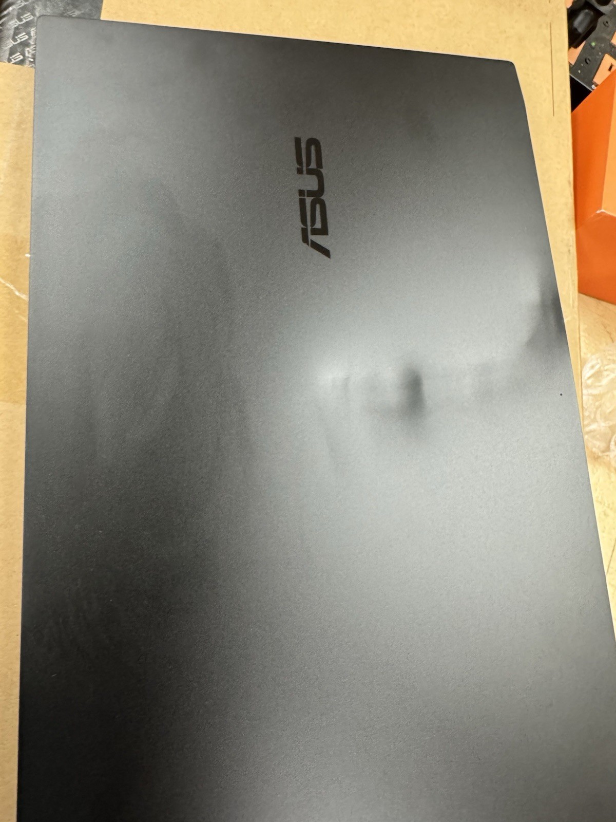 ASUS Vivobook 15.6″ Creator Intel 13th Gen Core i9 16GB RTX 3050 1TB- FOR PARTS