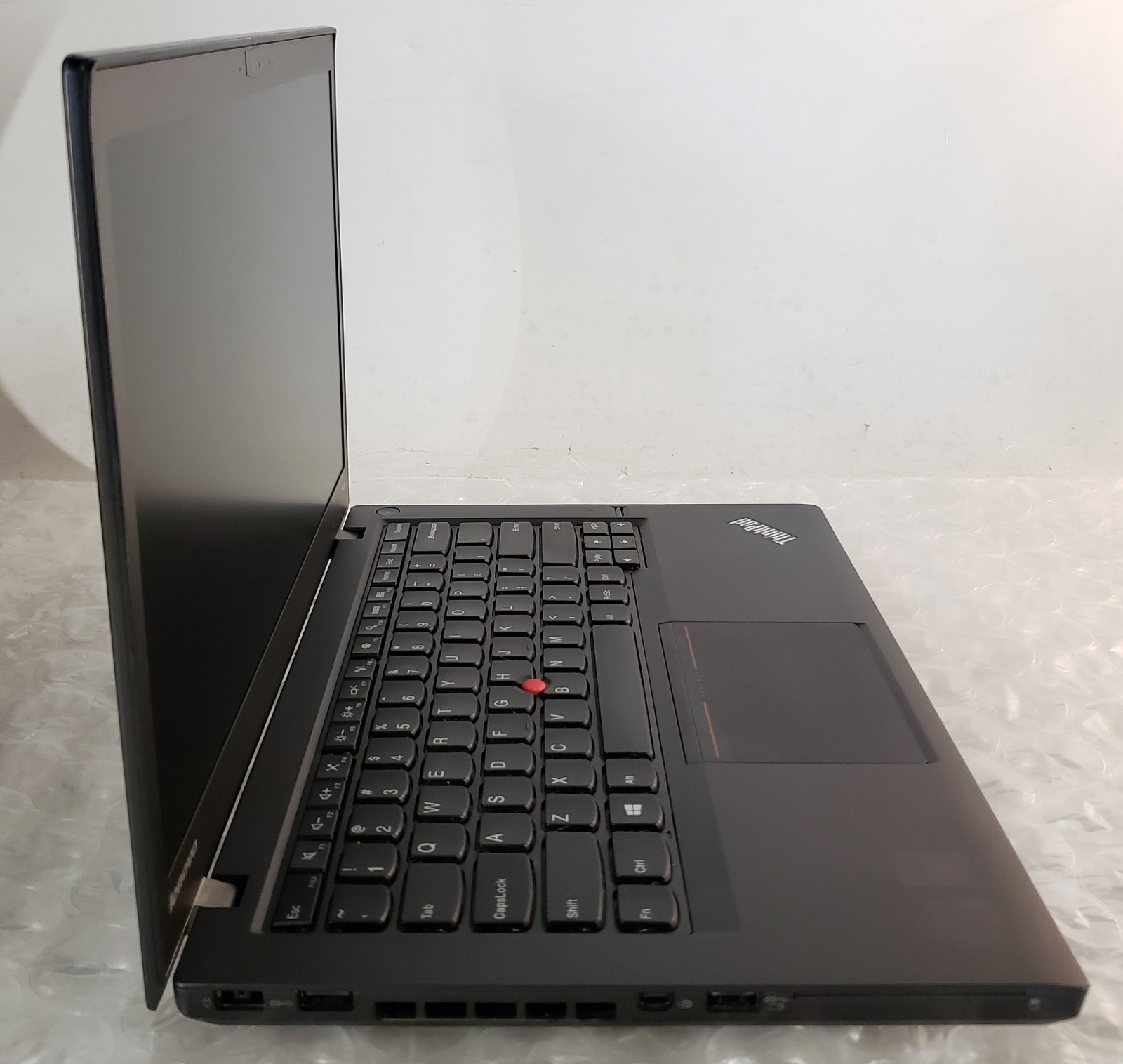 Lenovo ThinkPad T440s Intel Core i7-4600 12GB RAM 256GB SSD Win 11 Pro w/ 90w AC