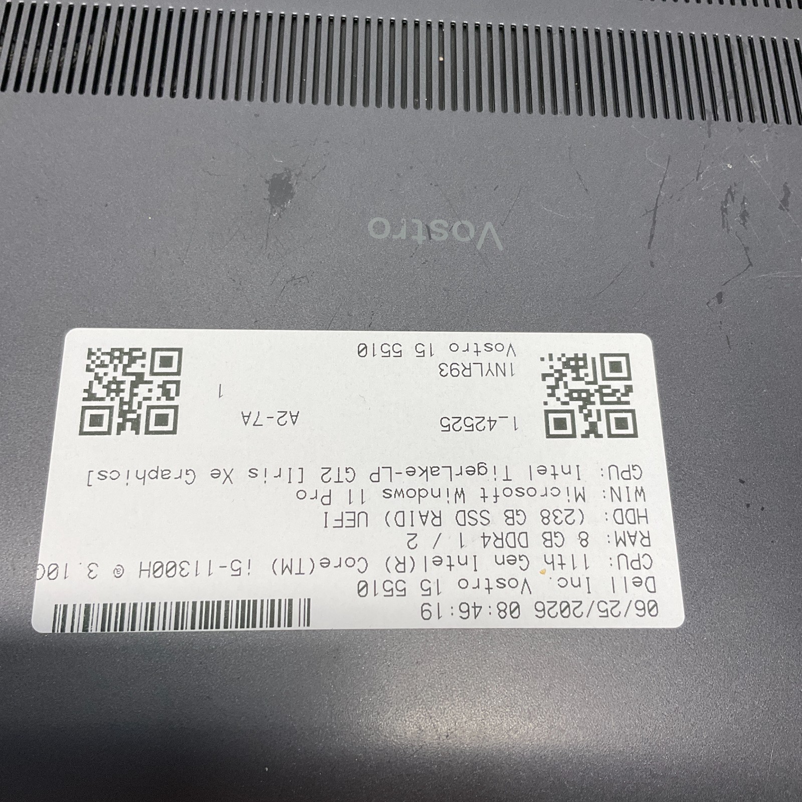 Dell Vostro 15 5510 Intel Core i5-11300H 8GB 256GB SSD Windows 11 Pro Laptop