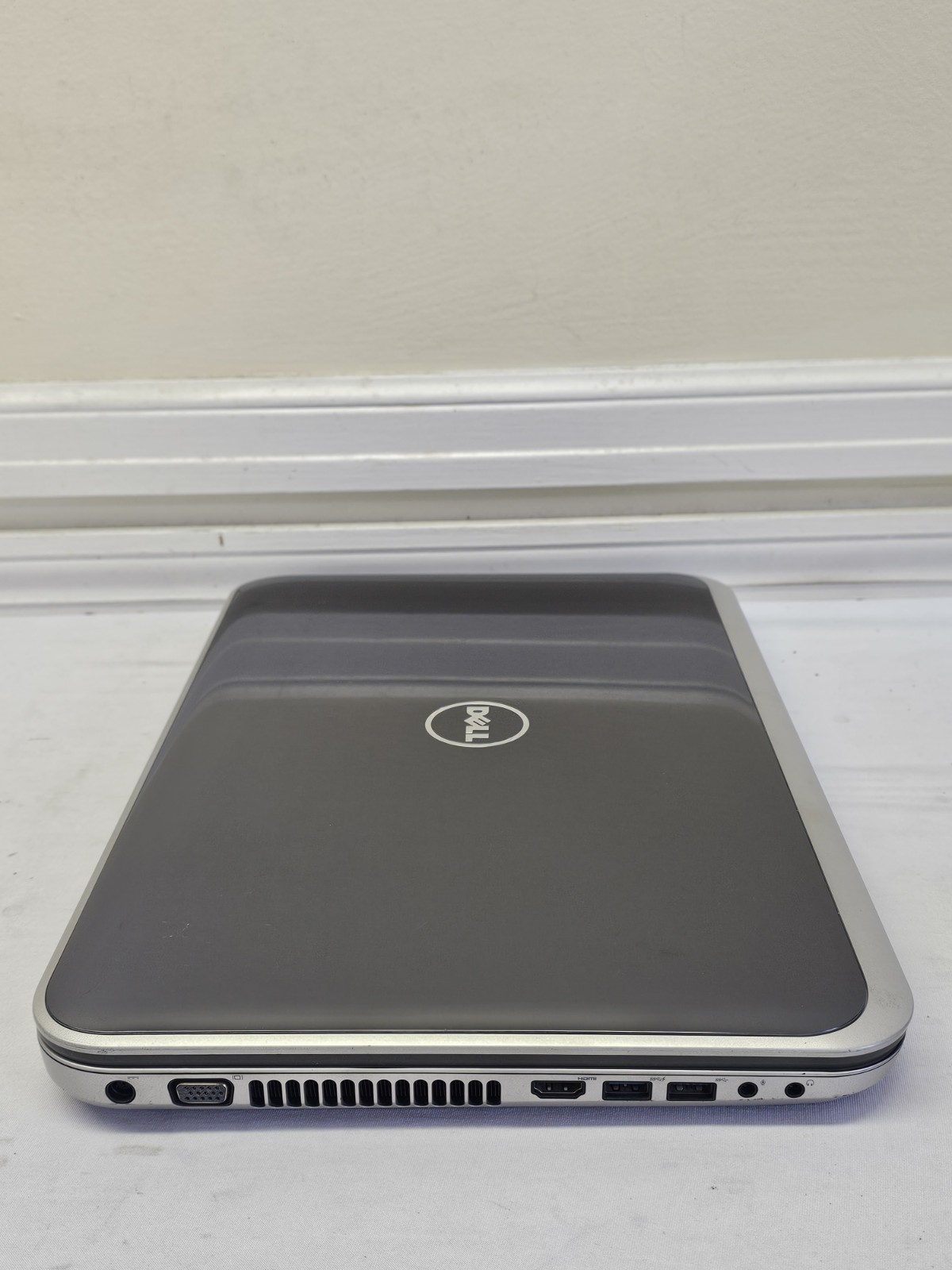 Dell Inspiron 5720 Laptop – Intel i5-3210M – NO RAM/HDD/OS – Parts – Read Desc.