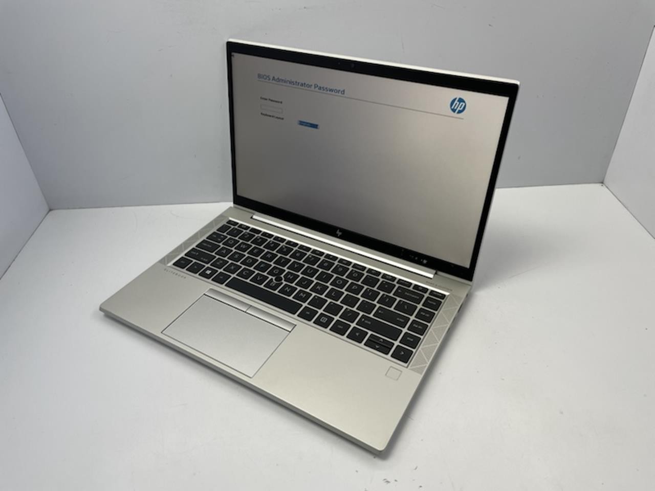 HP ELITEBOOK 845 G8 AMD Ryzen 5 PRO 2.30 GHZ + 8 GB | No HD / OS Bios Locked