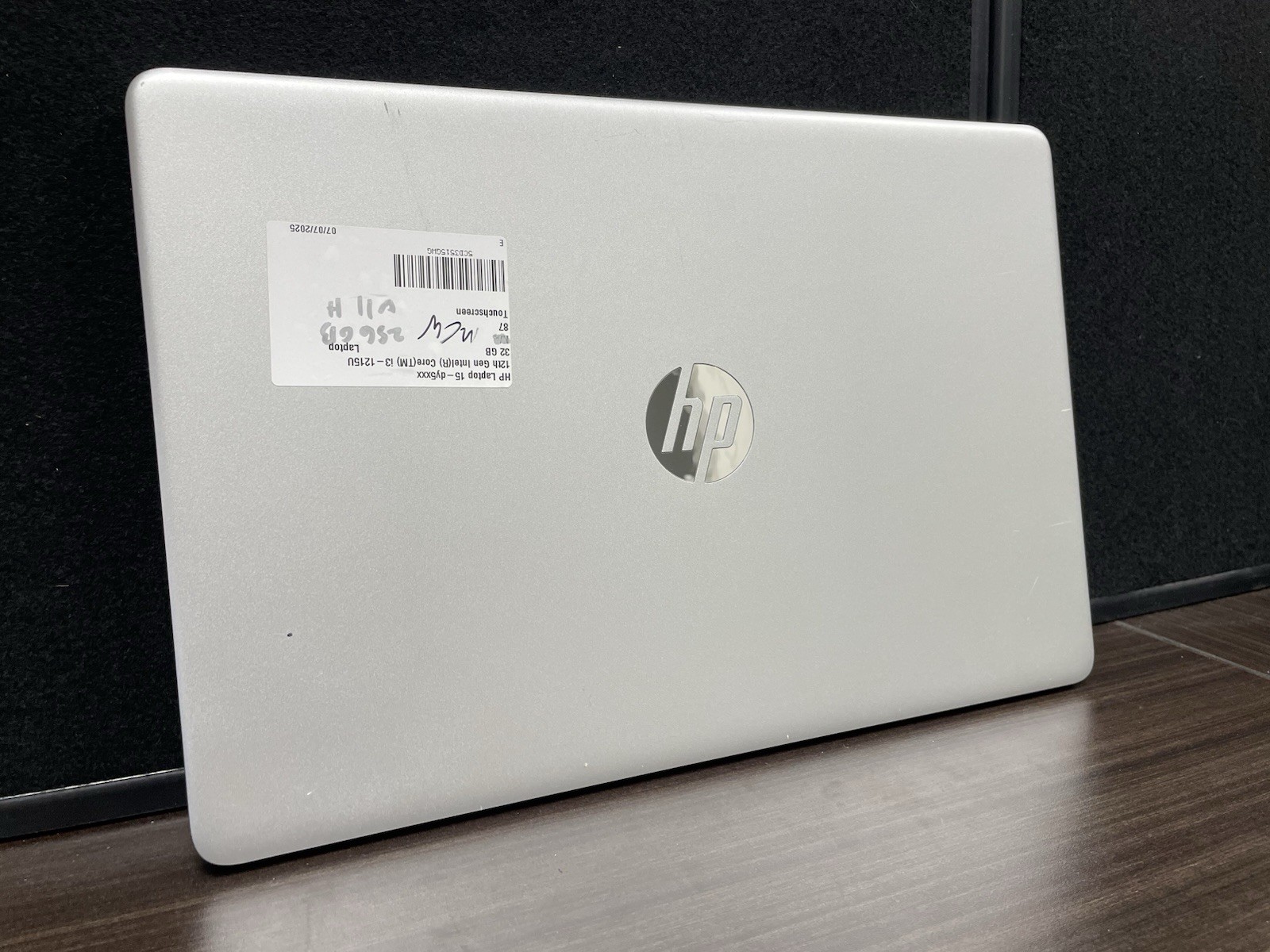 HP 15-dy5033dx Laptop i3-1215U 32GB RAM 256GB SSD