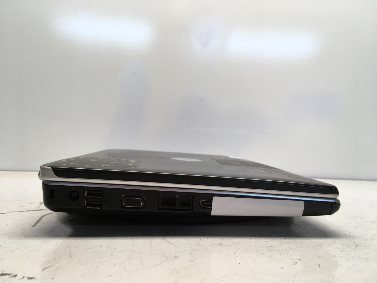 Dell Inspiron 1525 Intel Celeron 2GHz 3 GB NO HDD No Batt