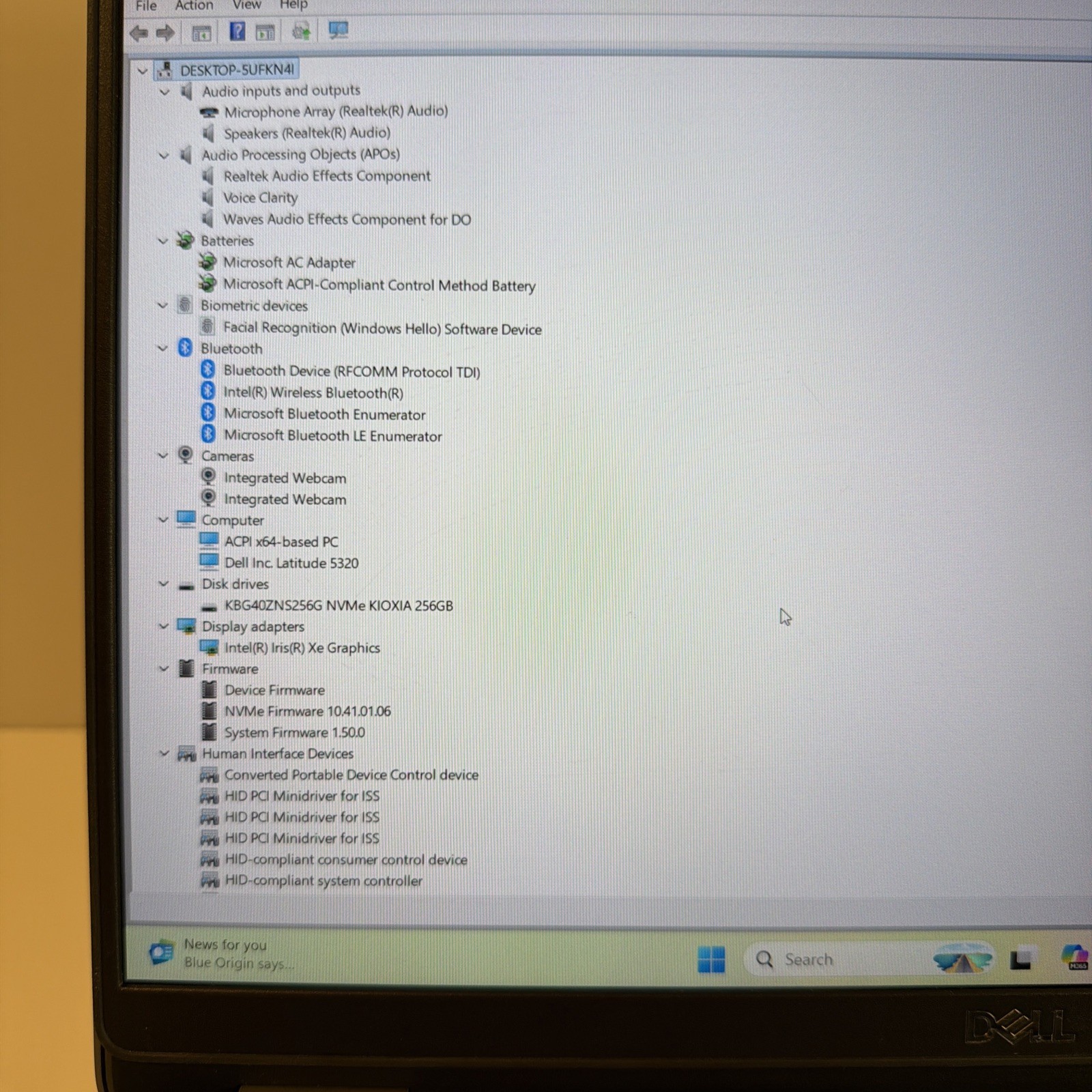 Dell Latitude 5320 13″ i5-1145G7 256GB SSD 16GB RAM 128GB Intel Iris Xe Graphics