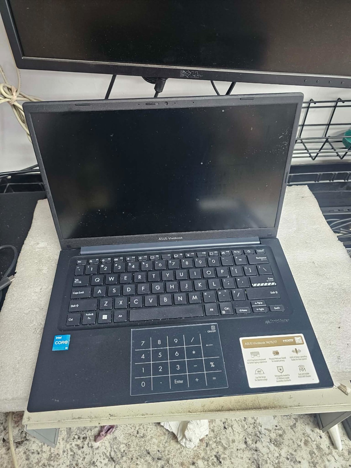 ASUS VivoBook X1404VA-I38128 14″ Intel Core i3-1315U 8GB DDR4 Laptop Special