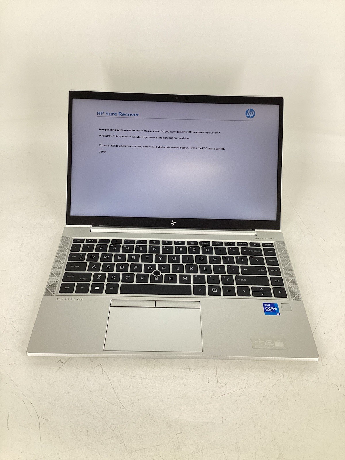 HP EliteBook 840 G8 14″ (i7-1185G7 @3.0GHz, 32GB RAM, 256GB NVMe, No OS) No AC