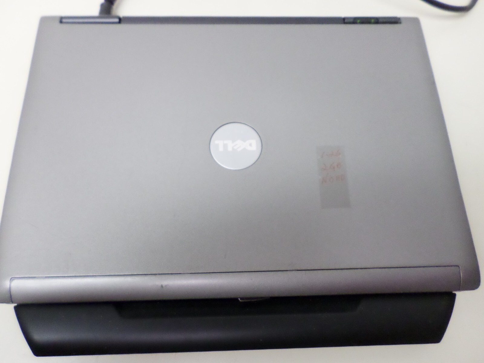 Dell Latitude D420 Intel Core 2 Duo 1.2 GHz 2 GB RAM. NO HD