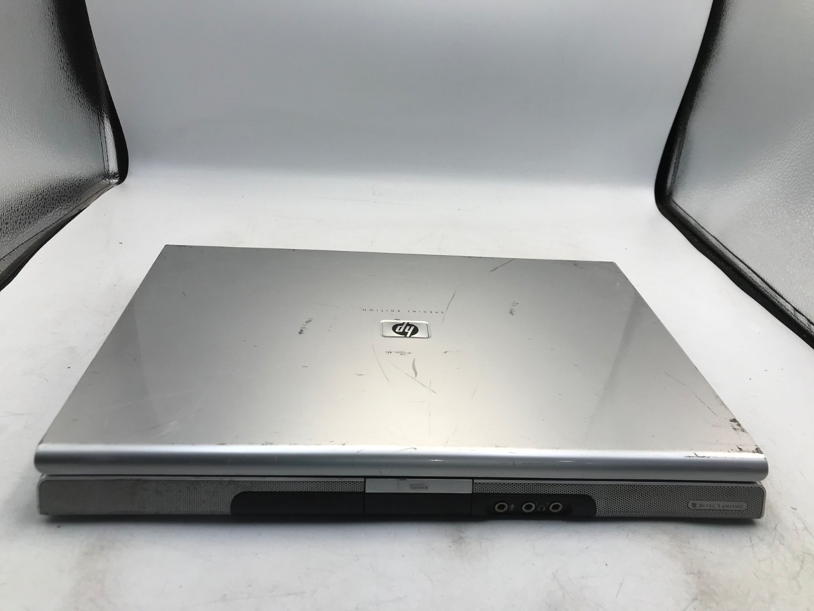 HP Pavilion dv1000 Intel Pentium M 14″ Laptop-BAD DISPLAY *READ* MZ